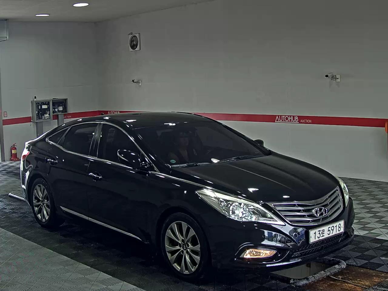 2011 - hyundai grandeur