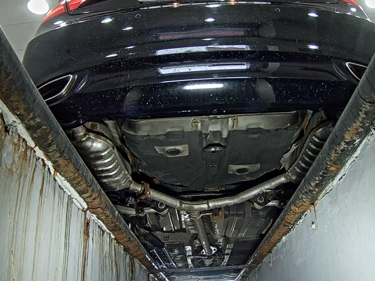 2011 - hyundai grandeur