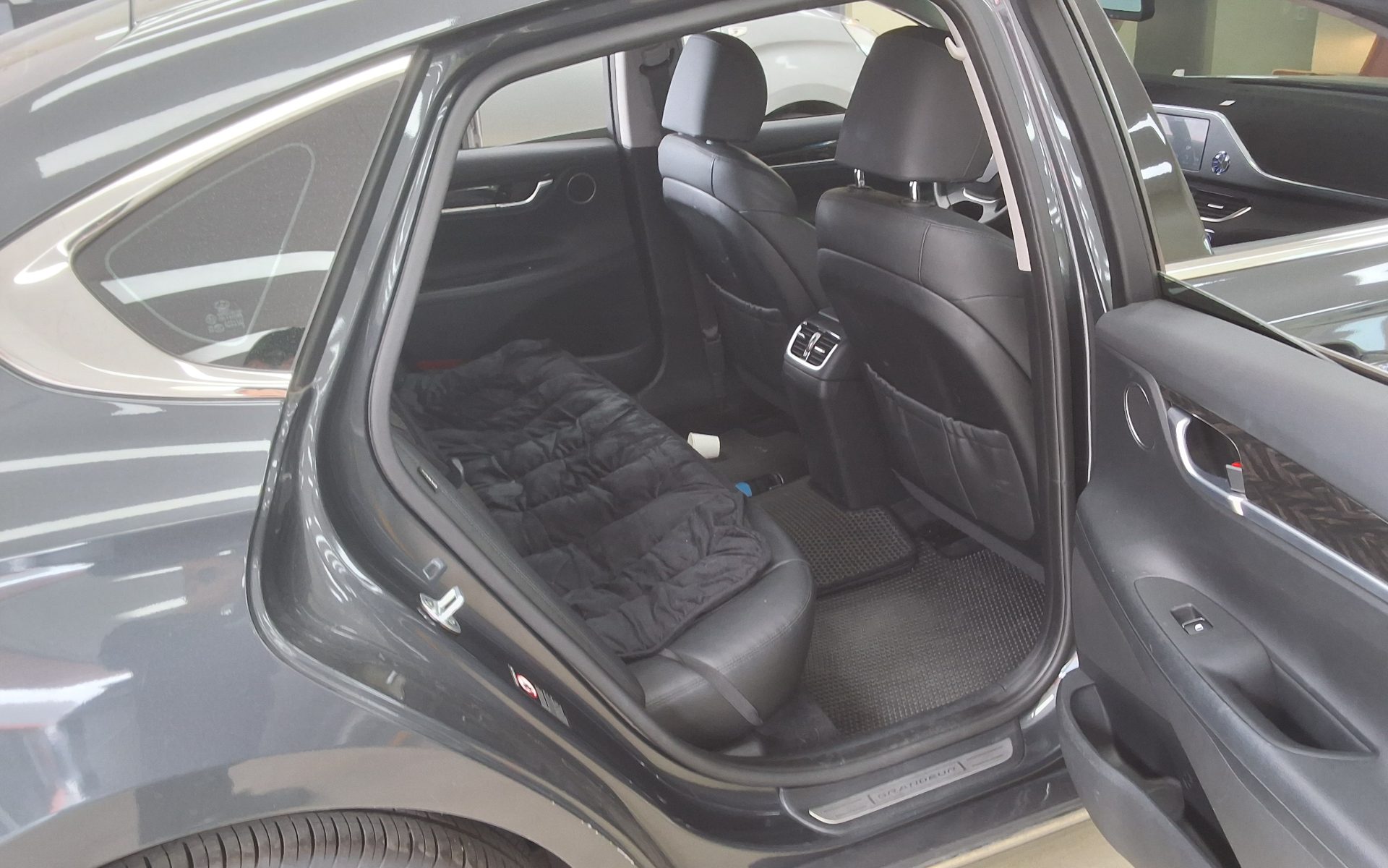 2019 - hyundai grandeur
