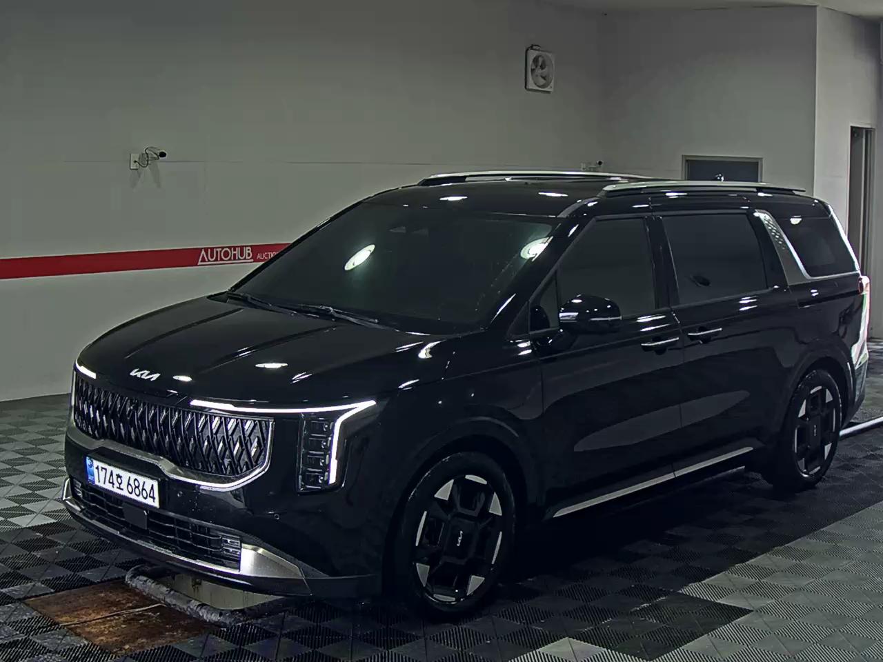 KIA CARNIVAL (KA4)