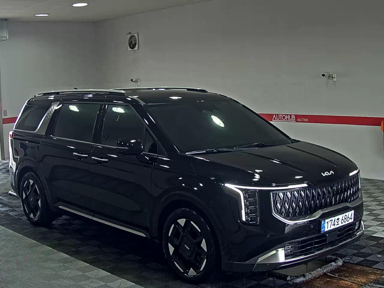 2025 - kia carnival