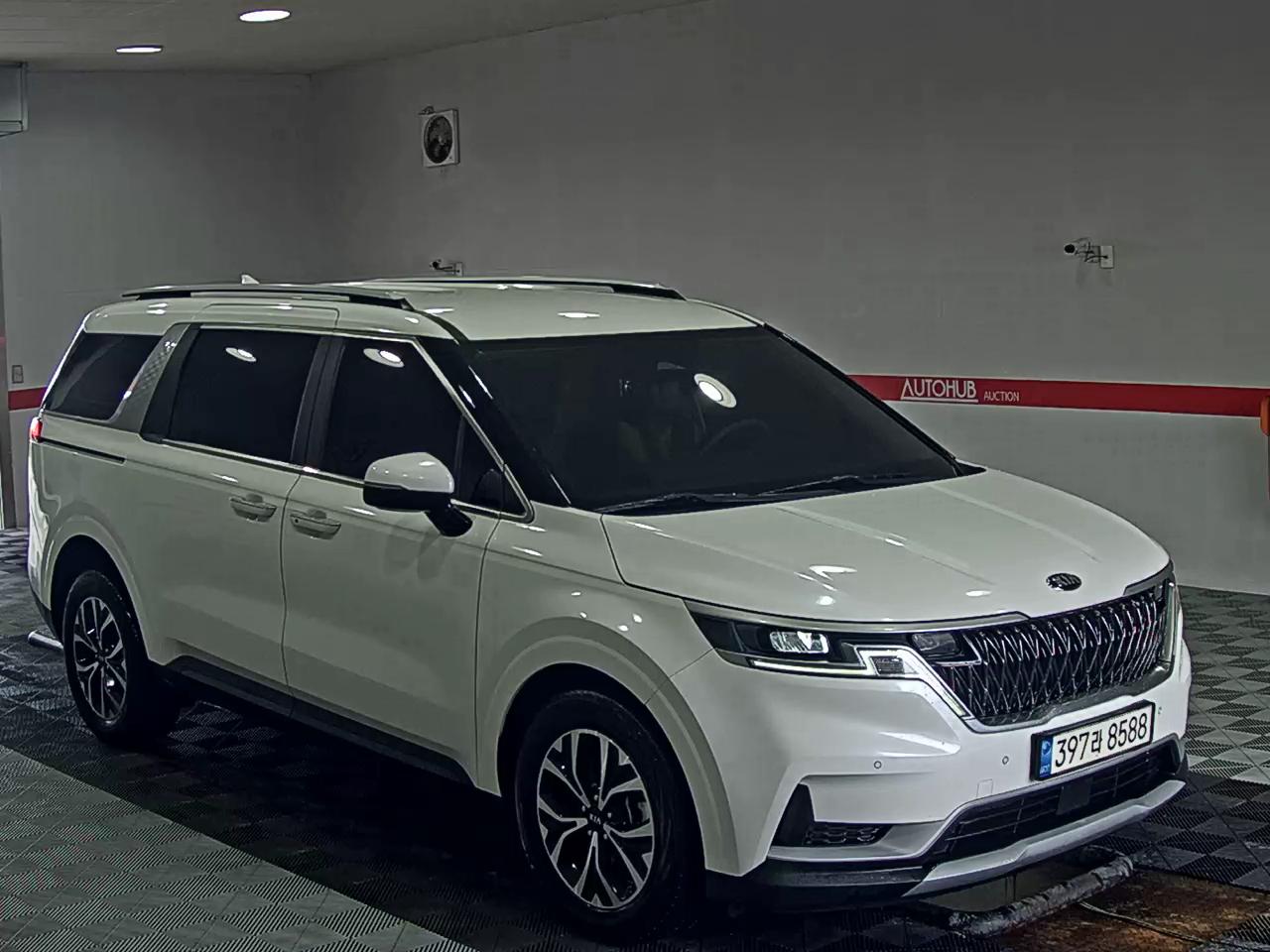 2021 - kia carnival