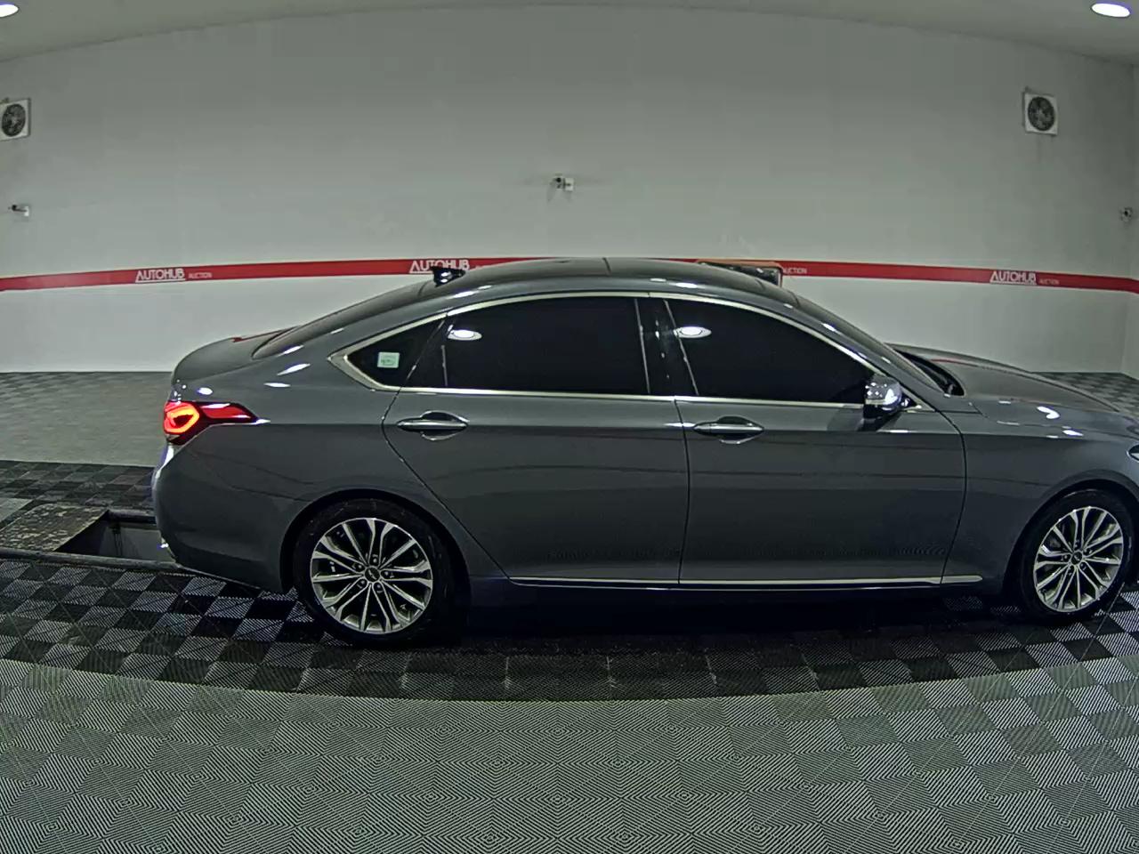 2015 - hyundai g330