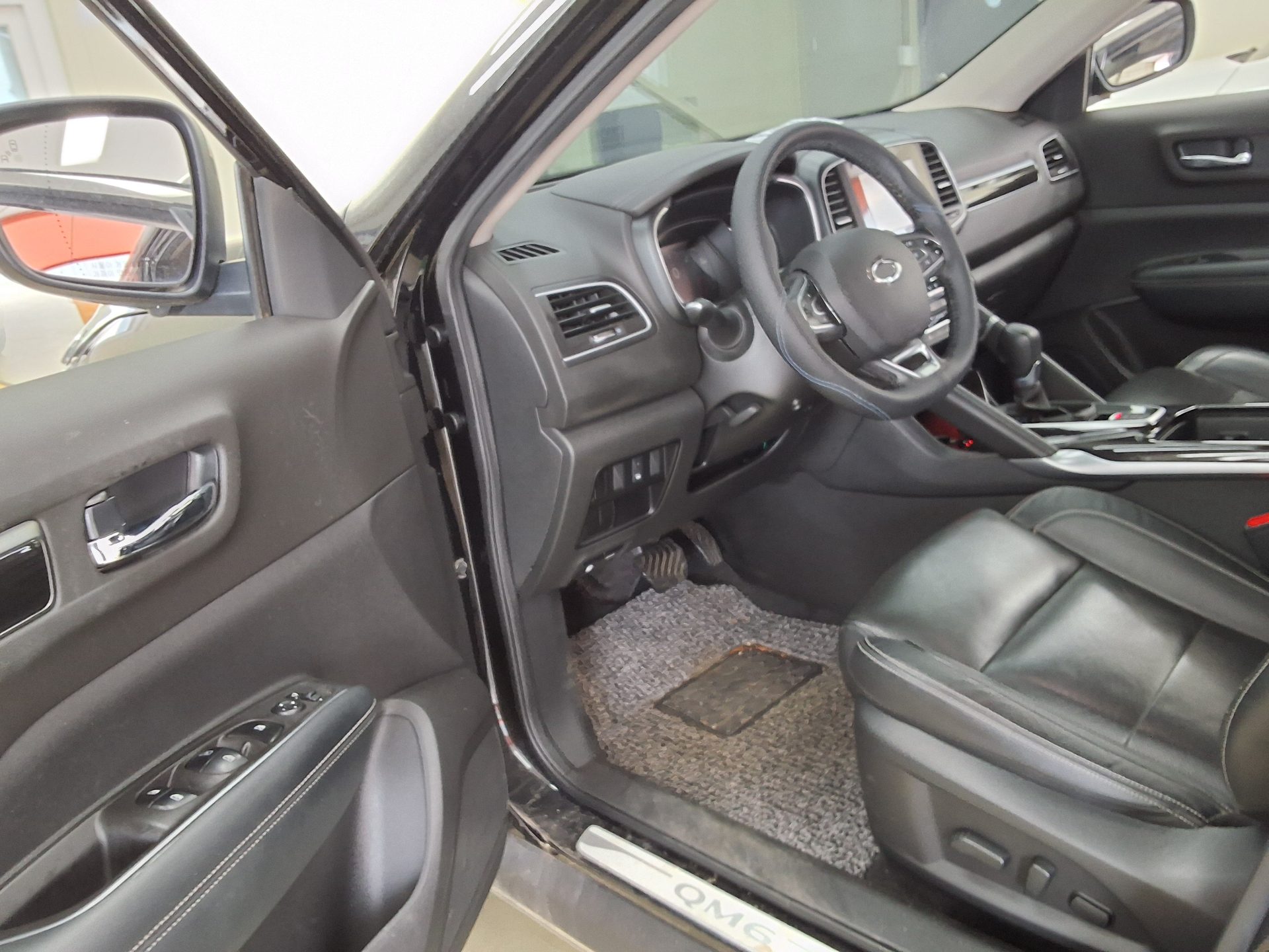 2017 - renault qm6