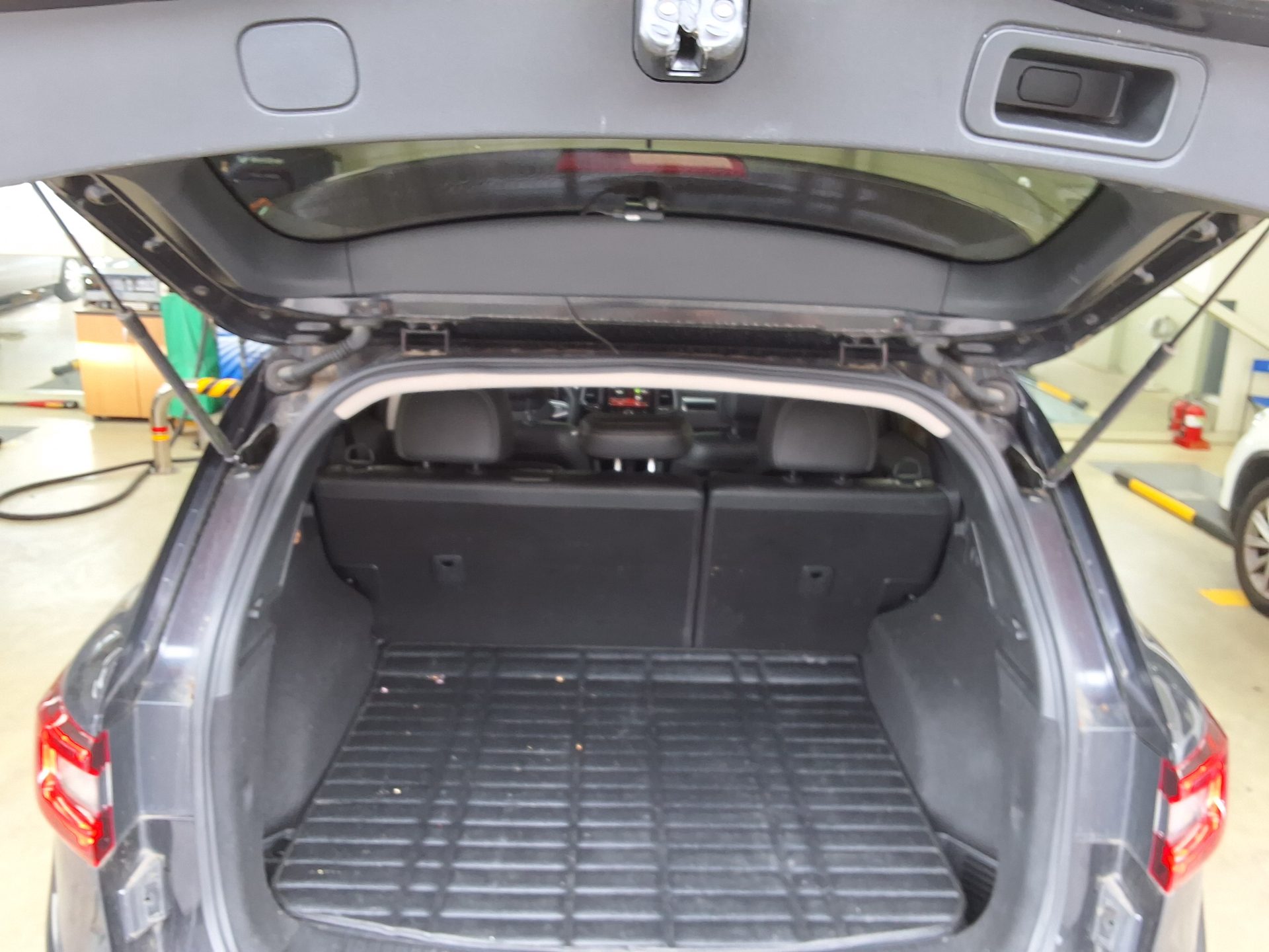 2017 - renault qm6
