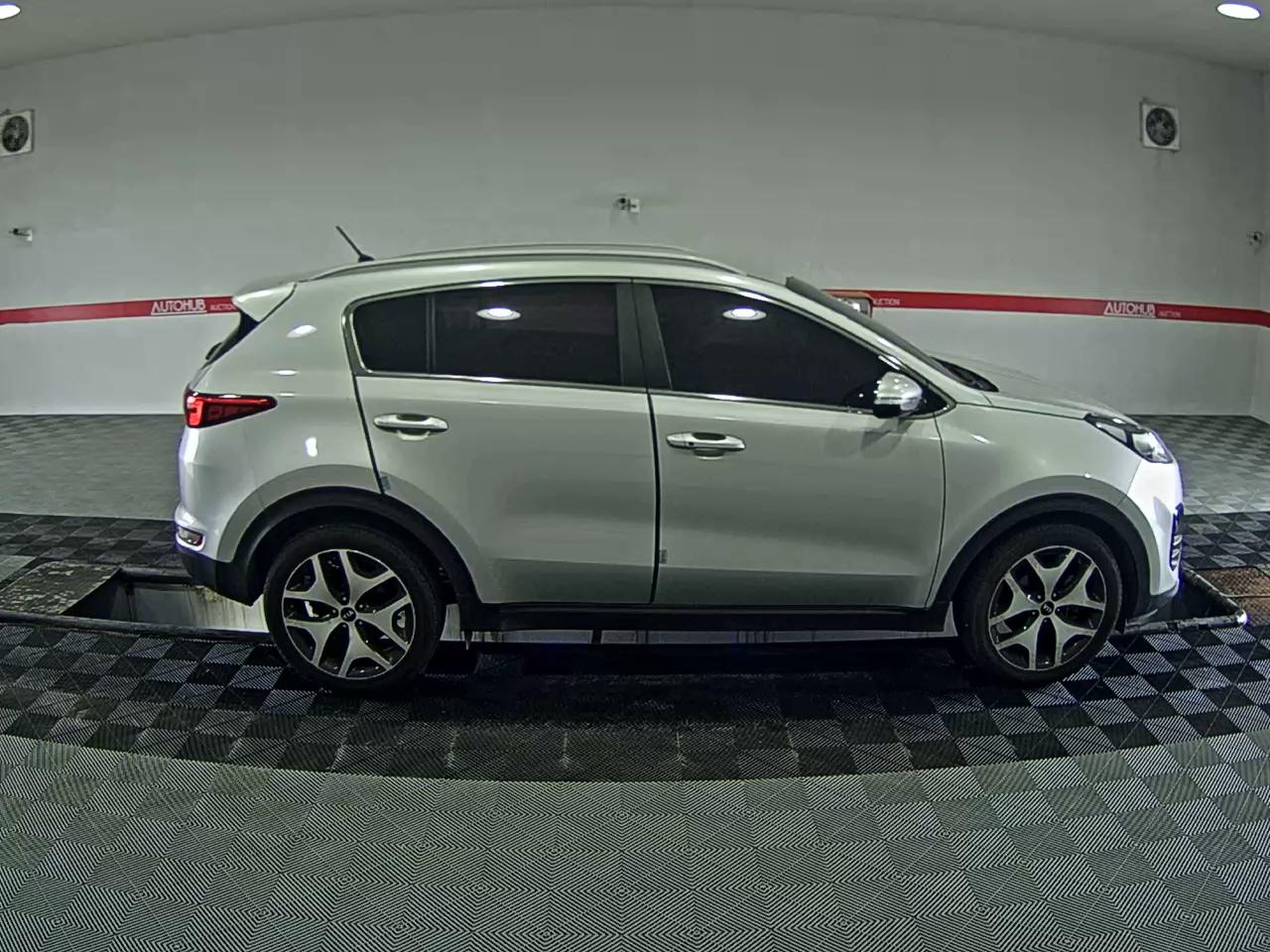 2017 - kia sportage
