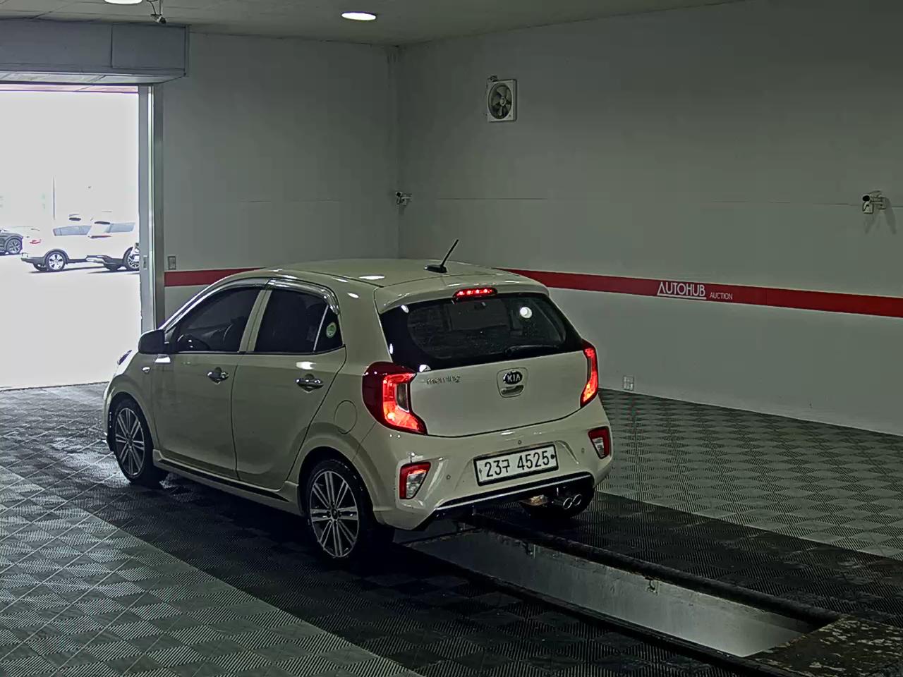 2019 - kia morning