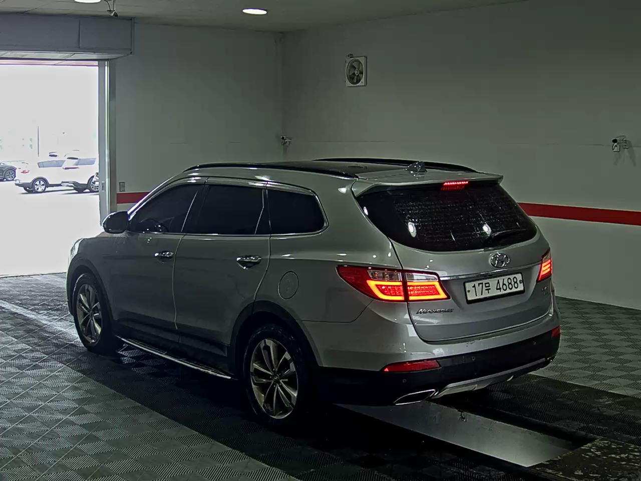 2014 - hyundai maxcruz