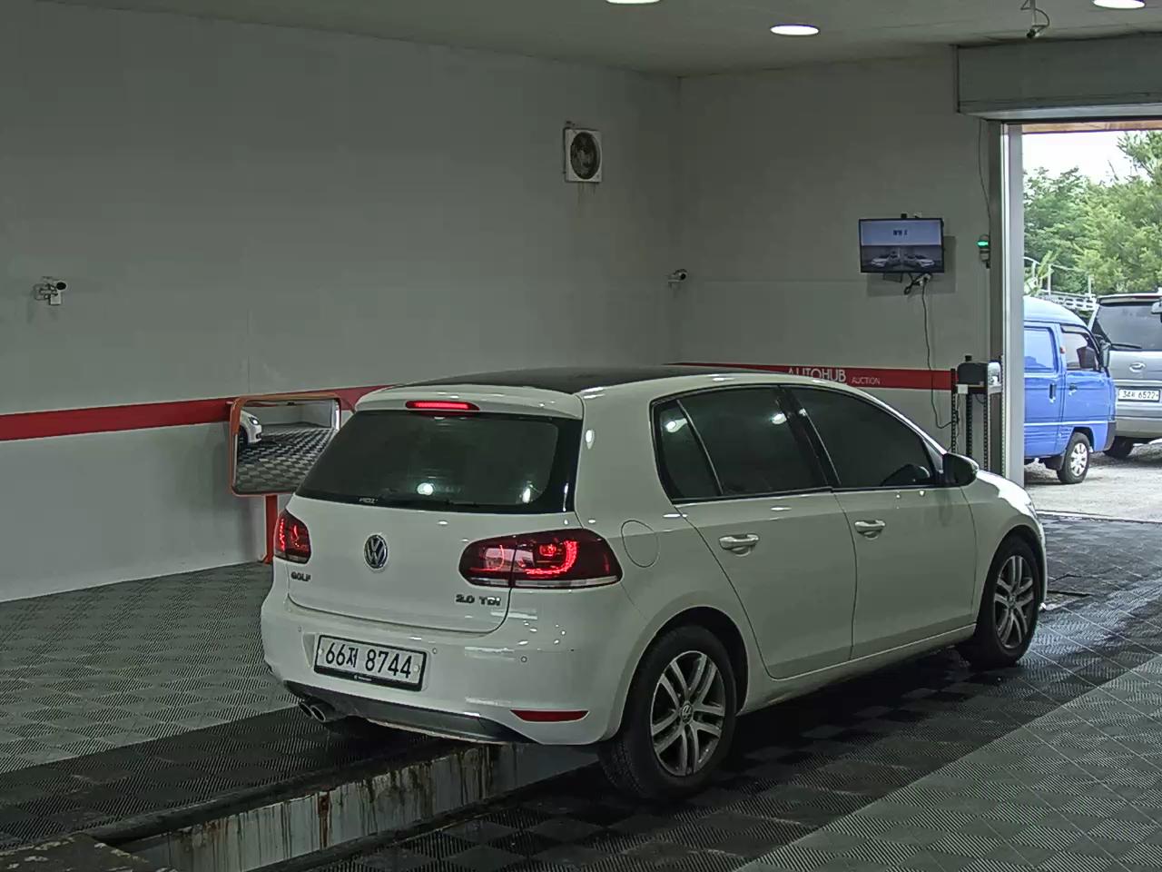 2010 - volkswagen golf
