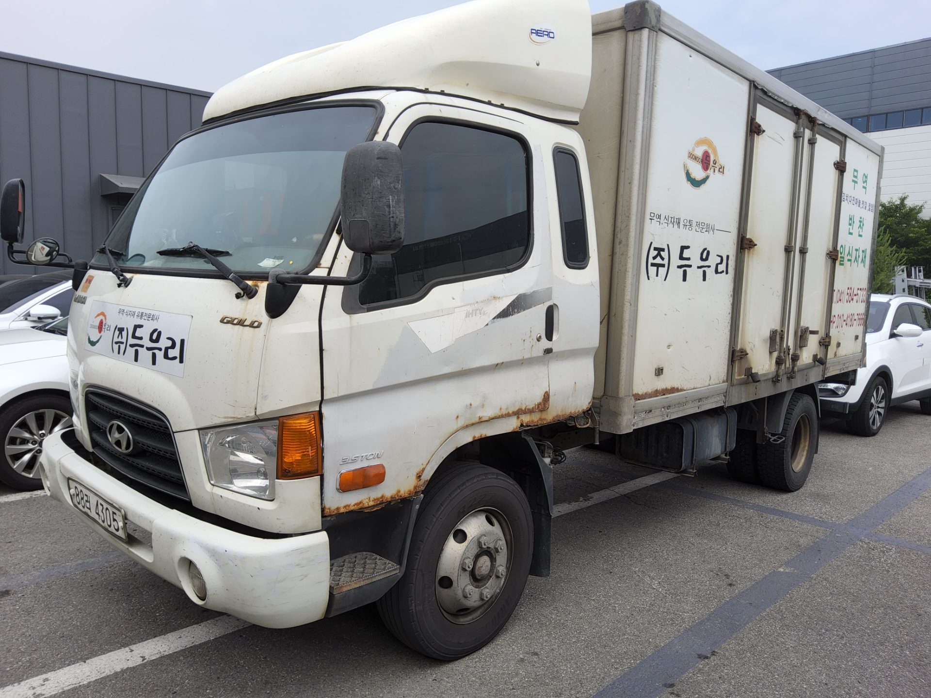 HYUNDAI MIGHTY TON STANDARD CAB WHEELBASE HIGH DECK