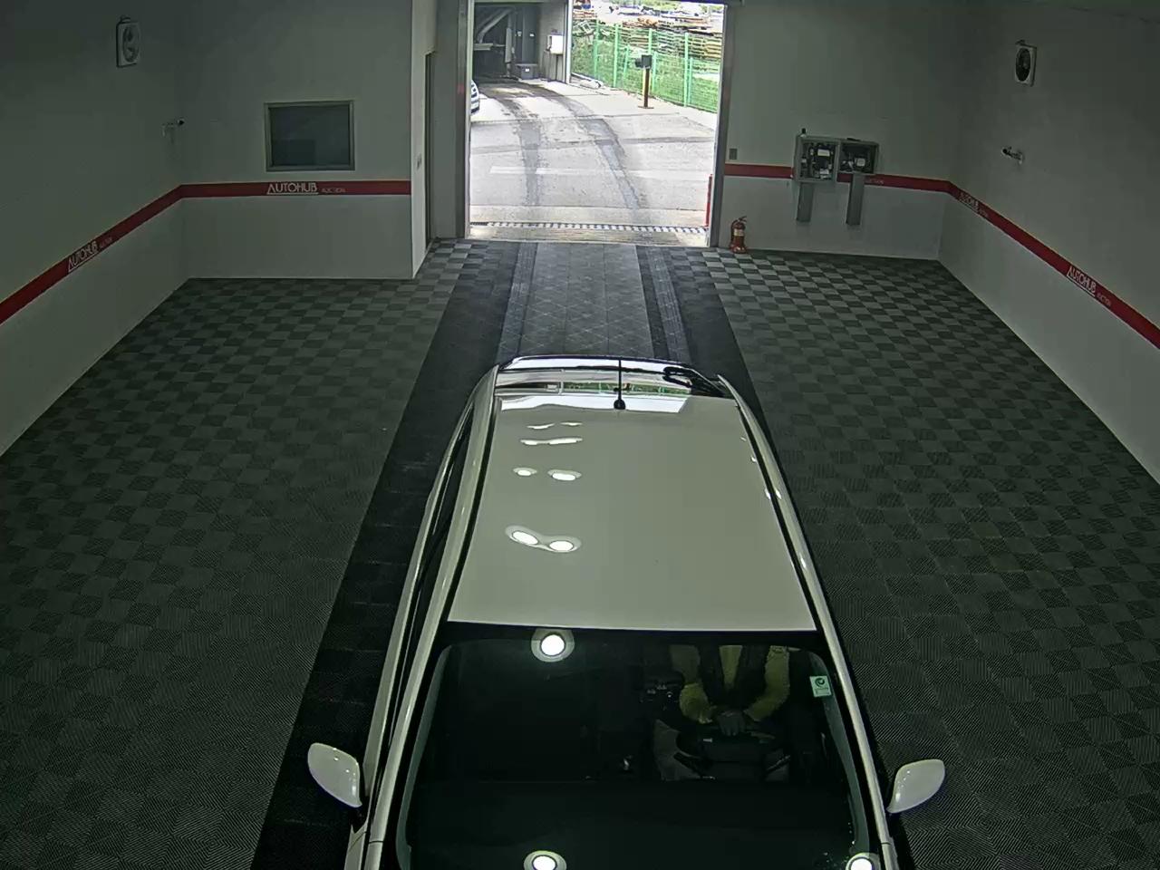 2011 - toyota prius