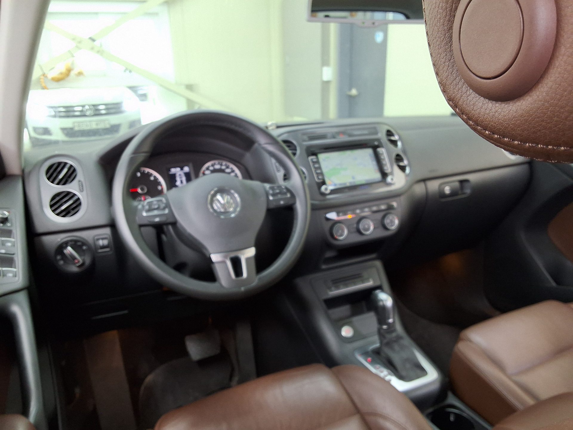 2016 - volkswagen tiguan