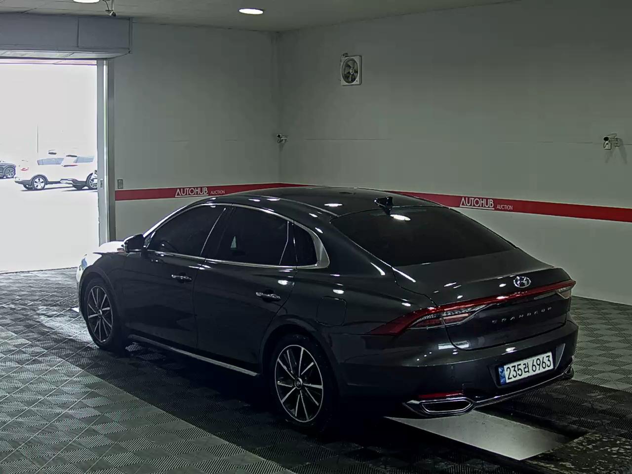 2020 - hyundai grandeur