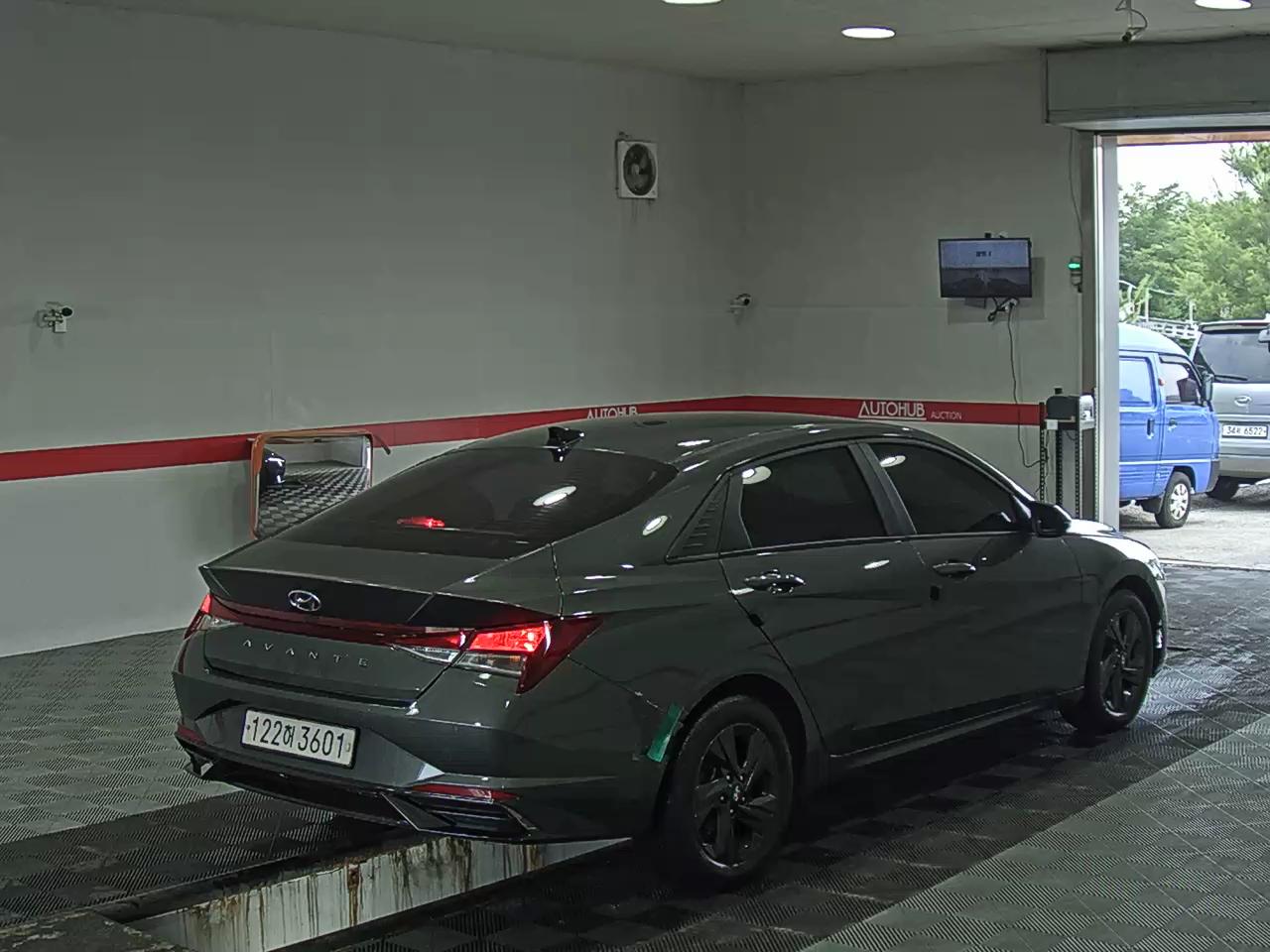 2023 - hyundai avante