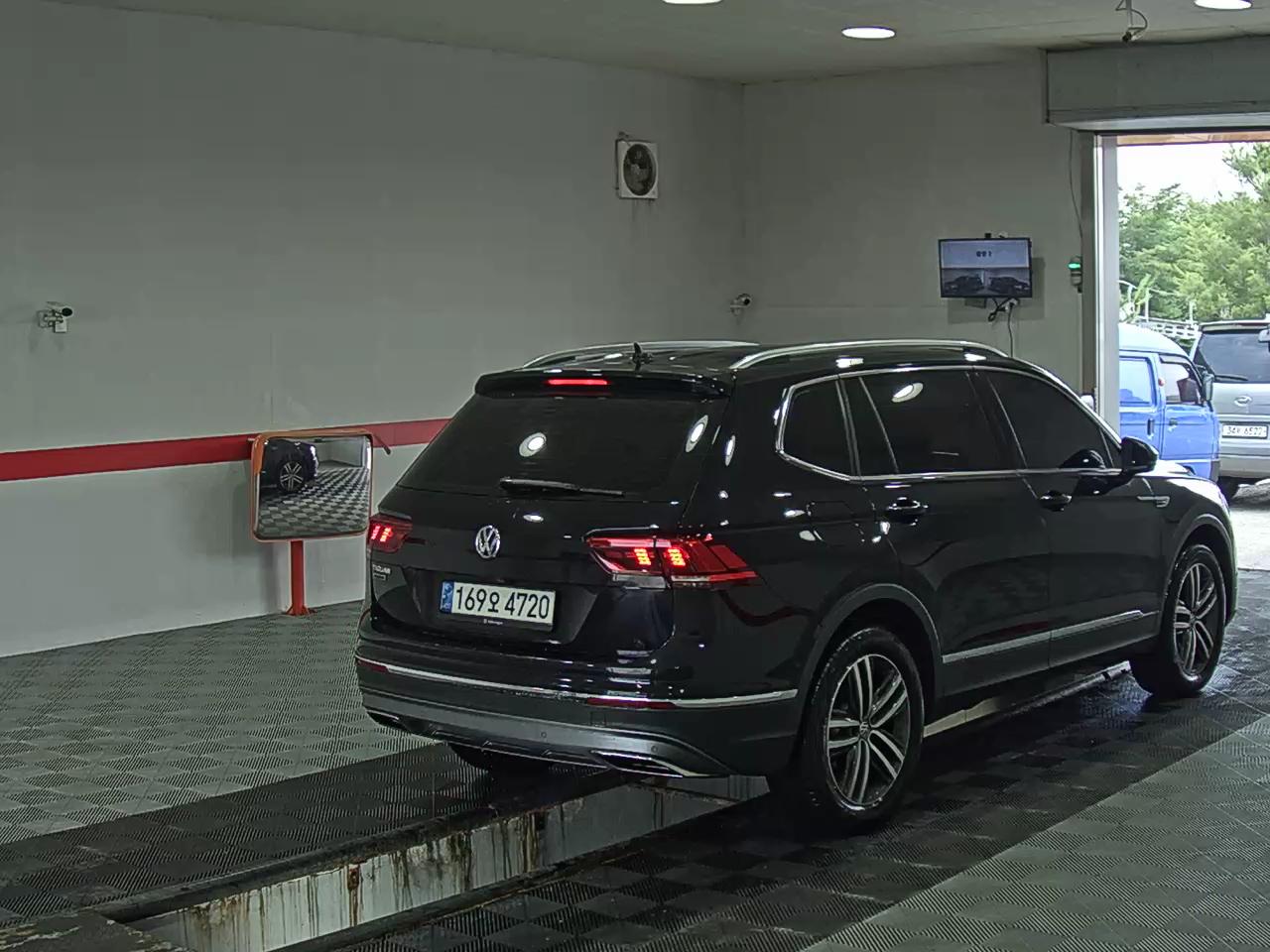 2020 - volkswagen tiguan