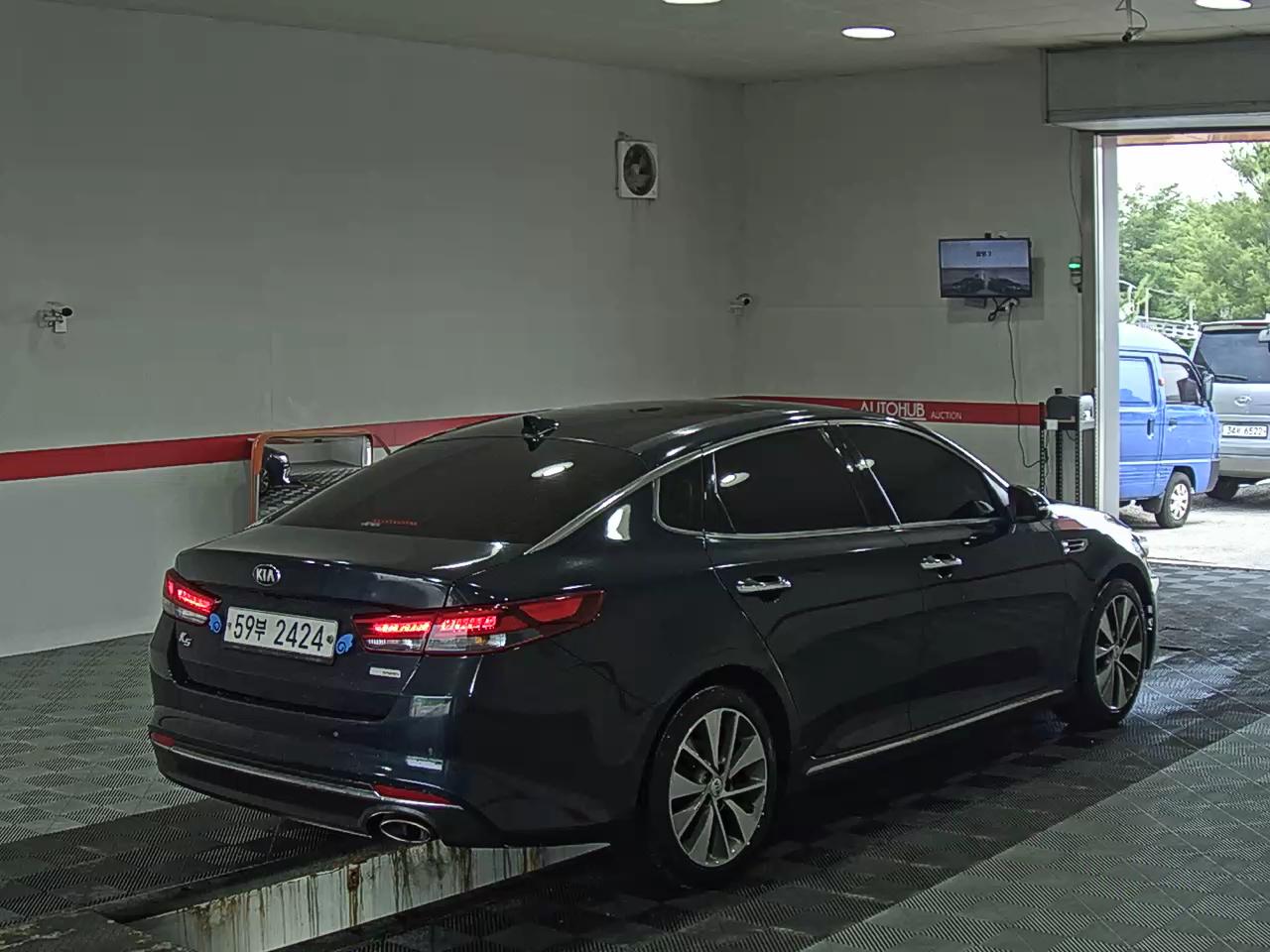 2018 - kia k5