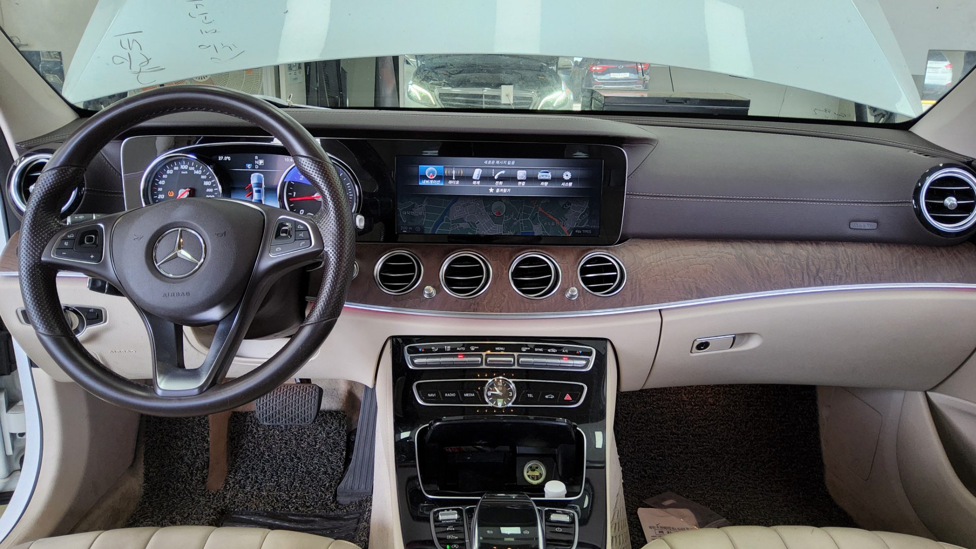 2017 - mercedes-benz e220d