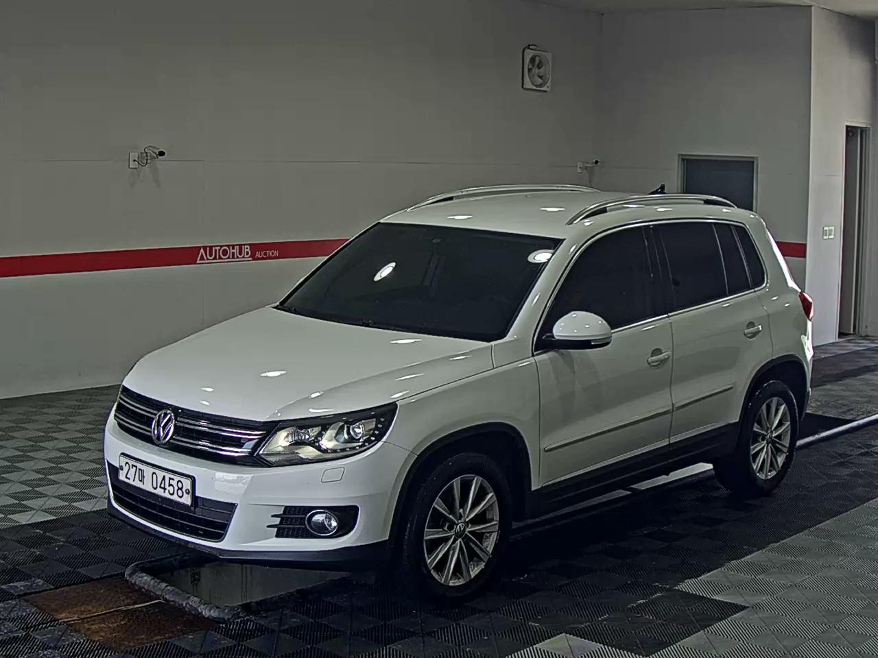 2016 - volkswagen tiguan