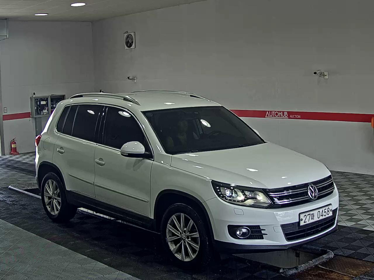 2016 - volkswagen tiguan