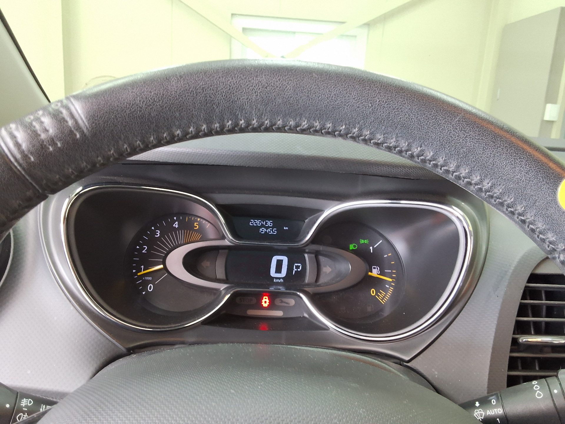 2014 - renault qm3
