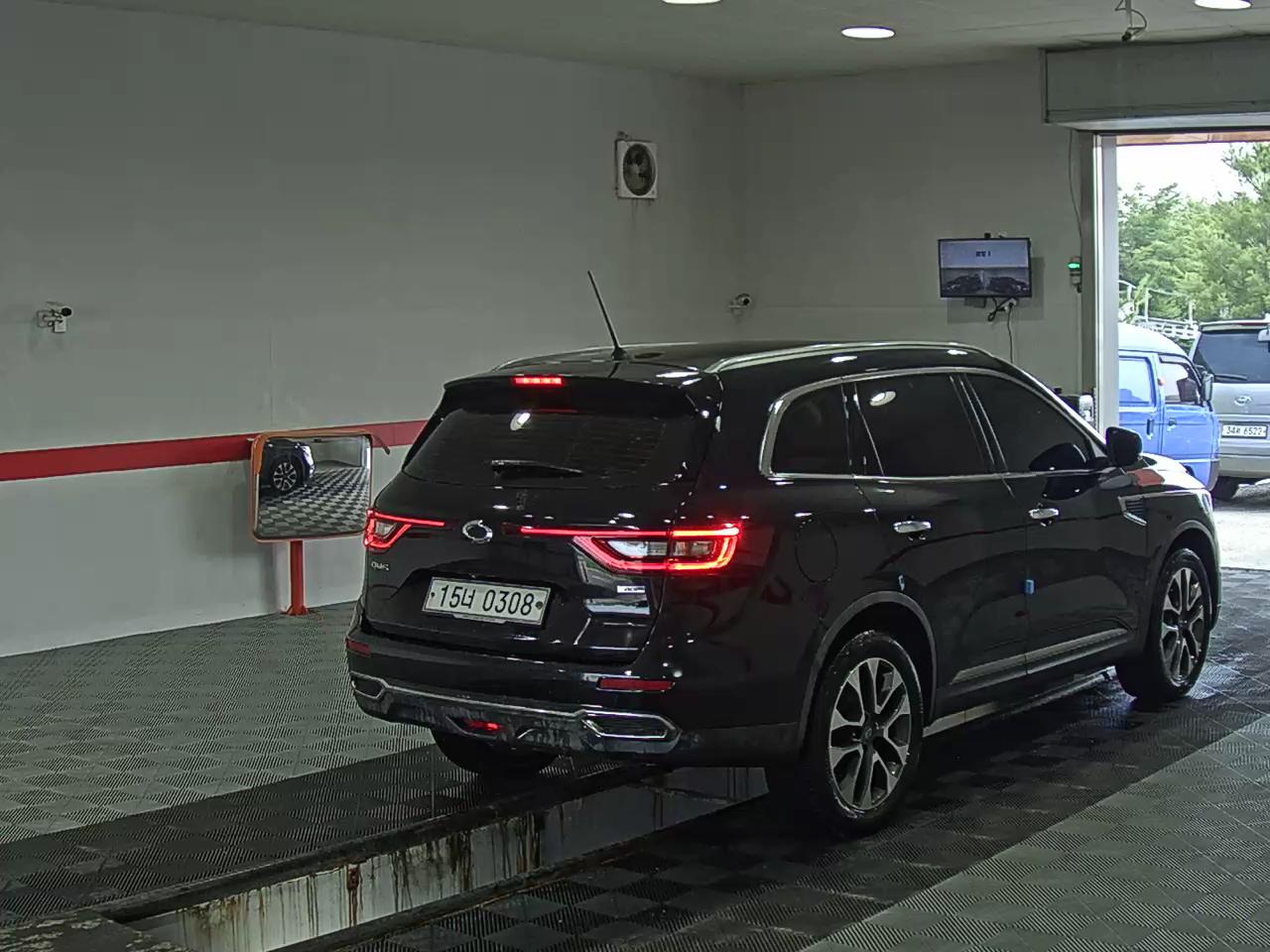 2017 - renault qm6