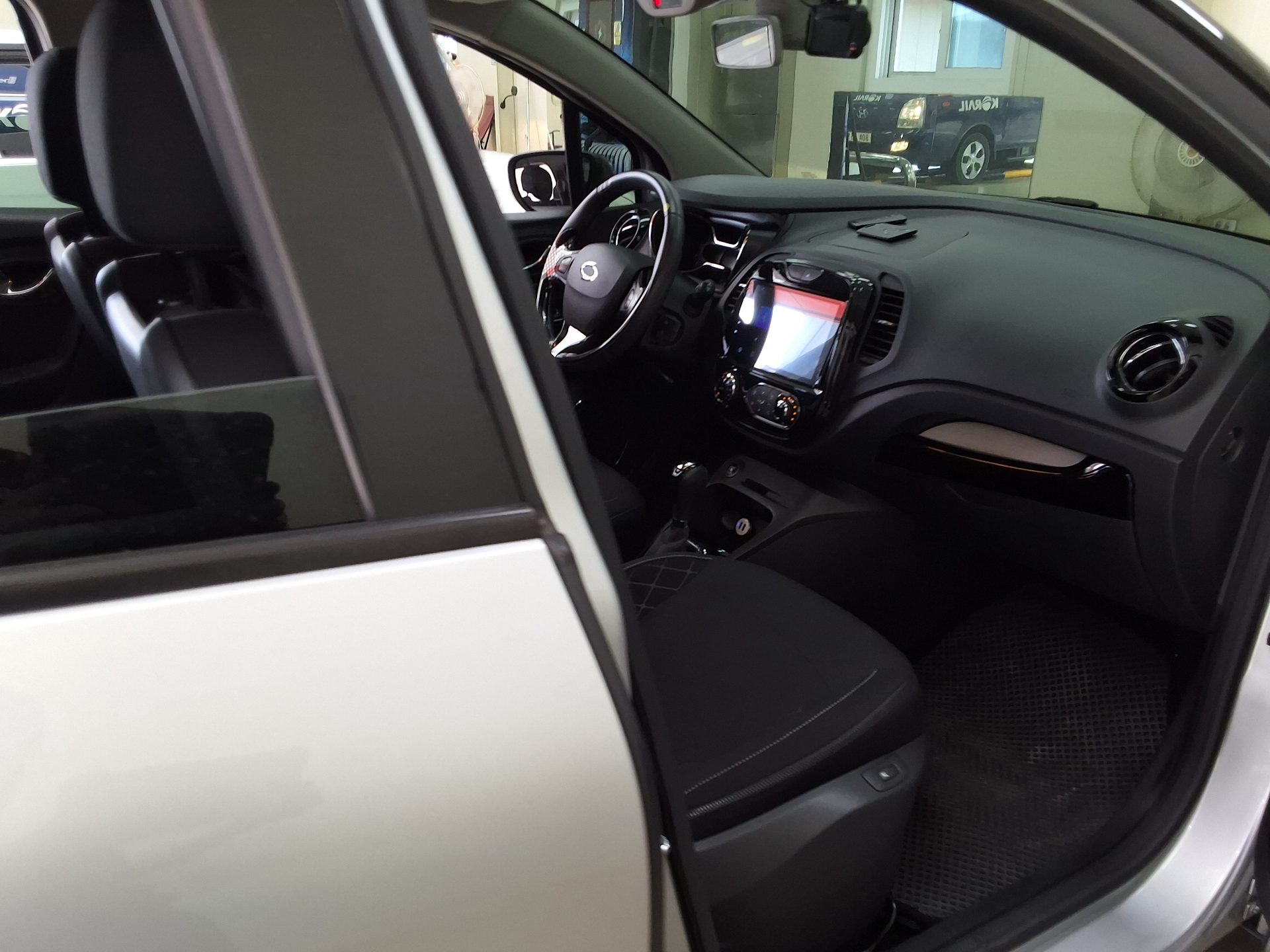 2014 - renault qm3