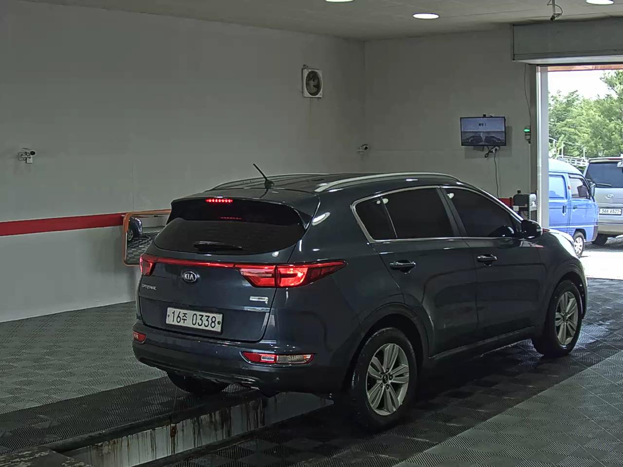 2016 - kia sportage