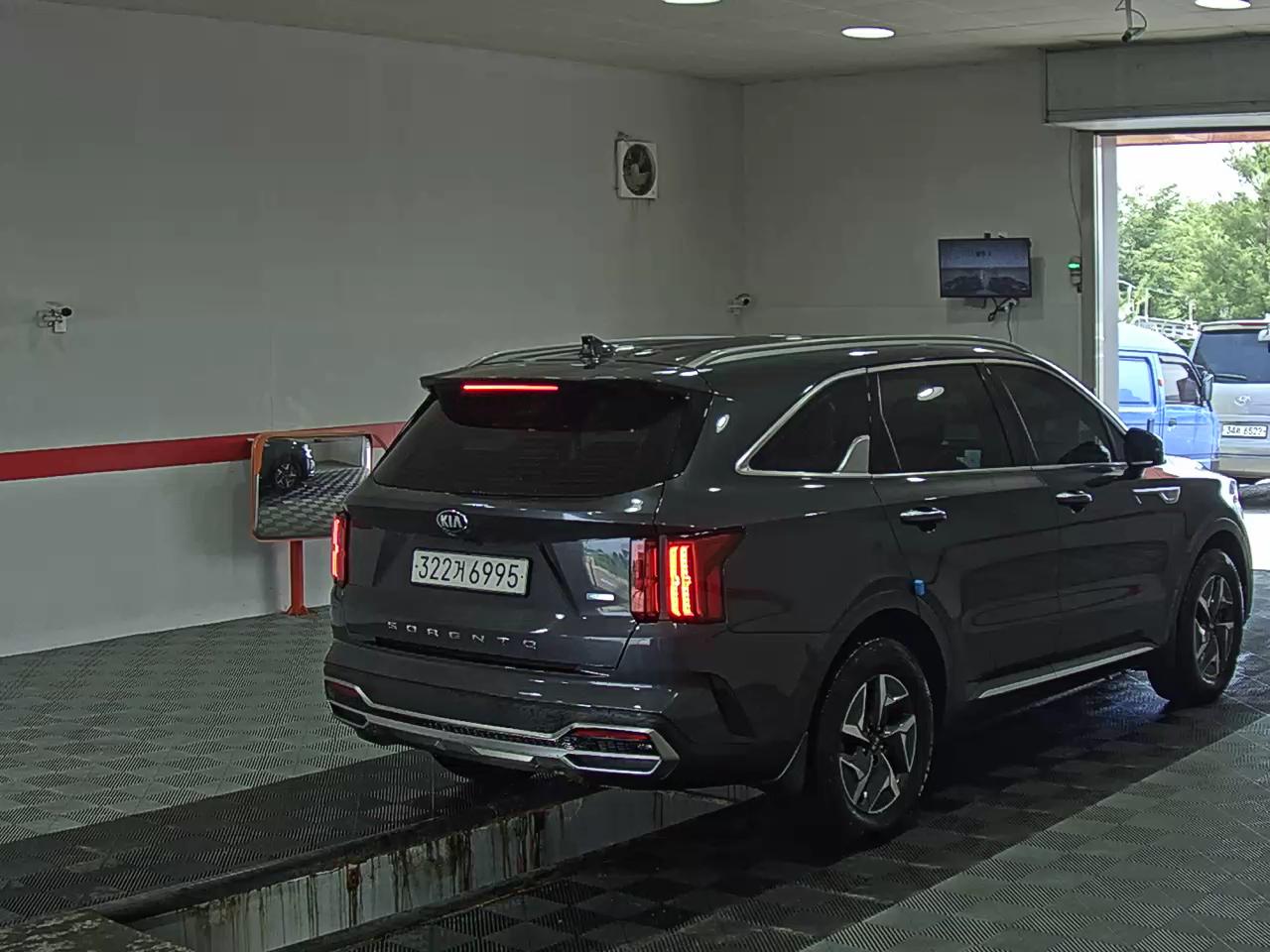 2021 - kia sorento