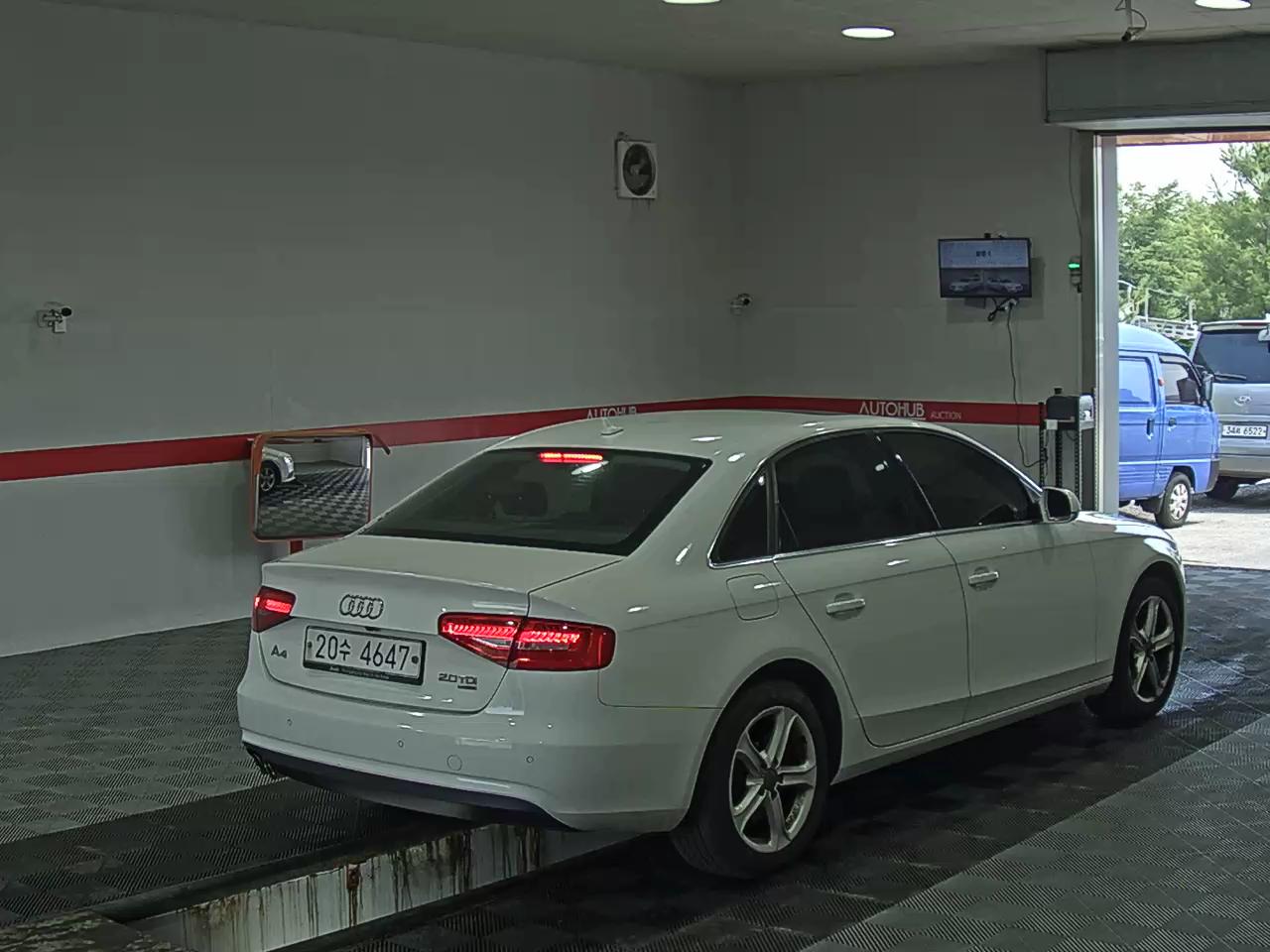 2014 - audi a4
