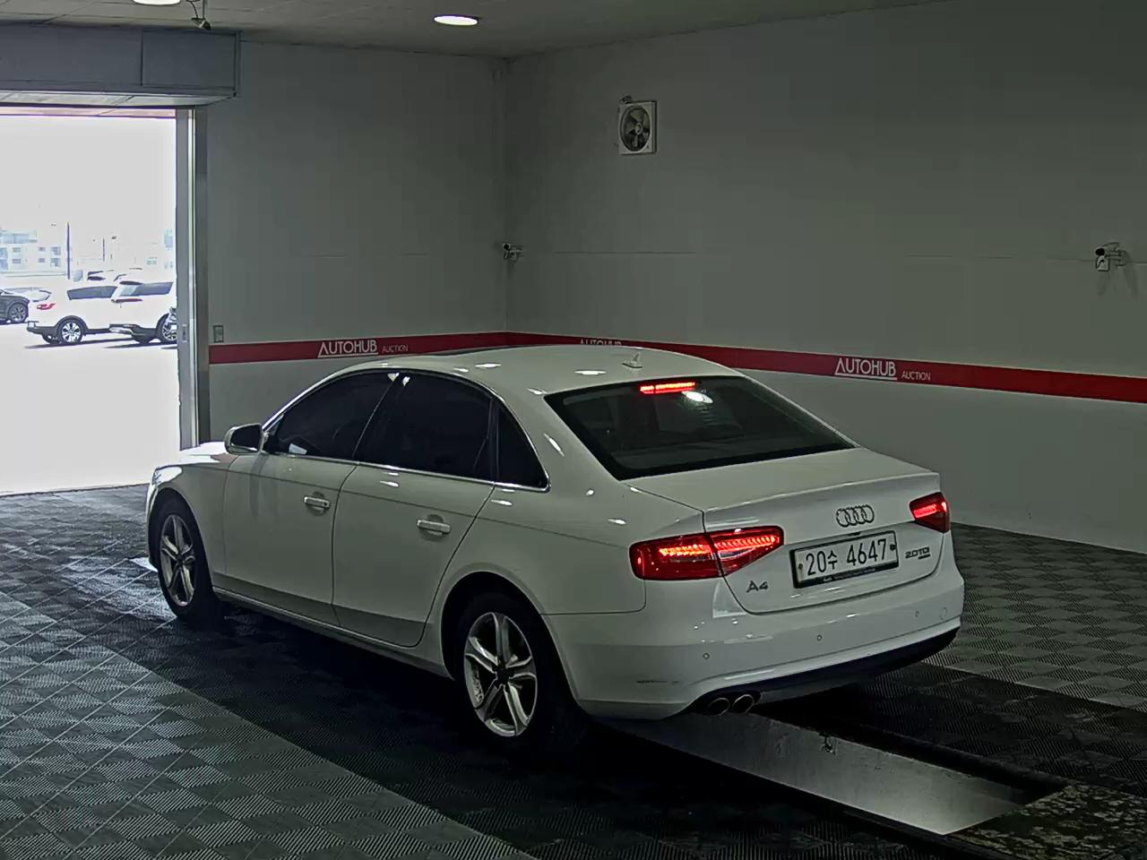 2014 - audi a4