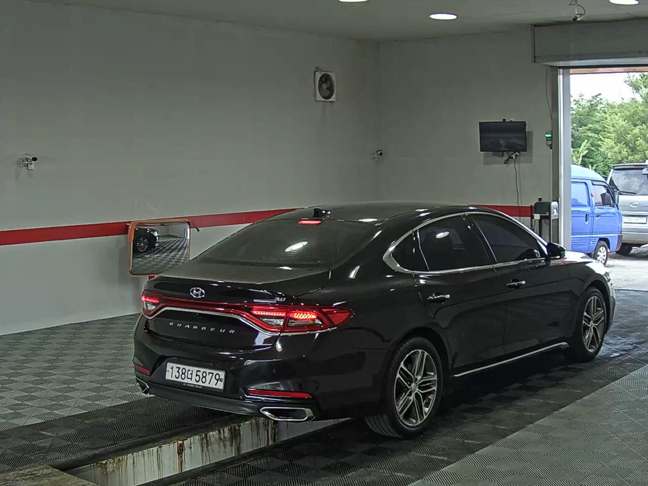 2019 - hyundai grandeur