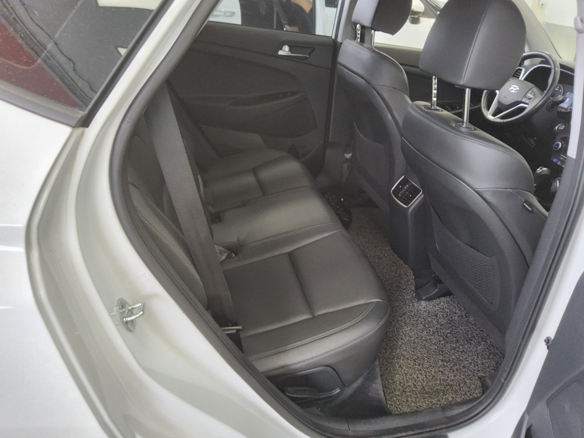 2020 - hyundai tucson