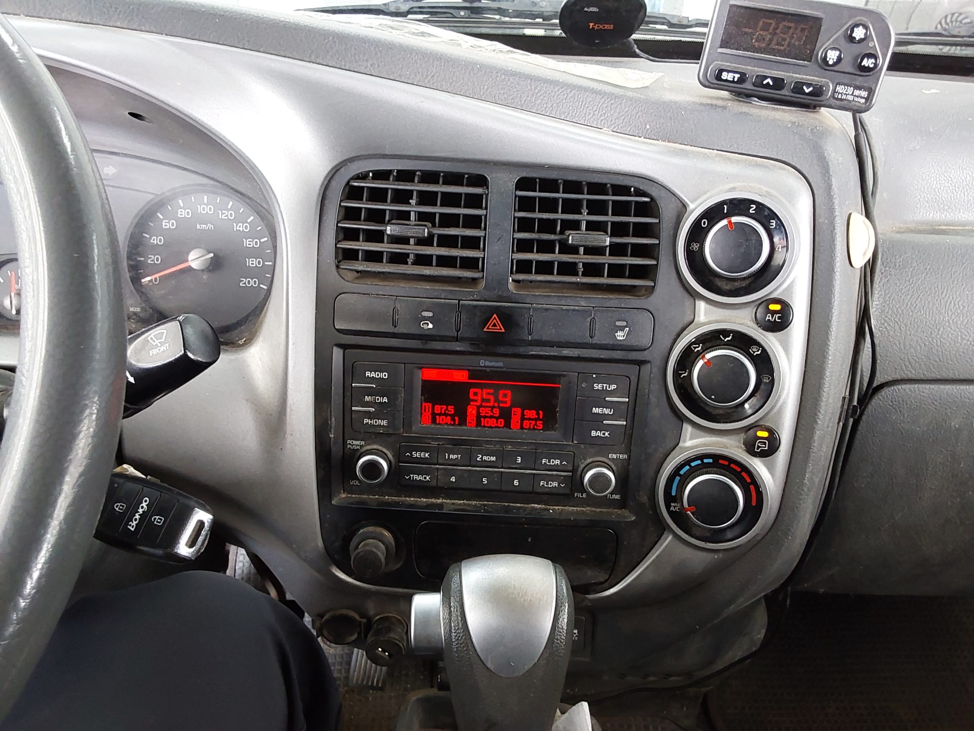 2018 - kia bongo