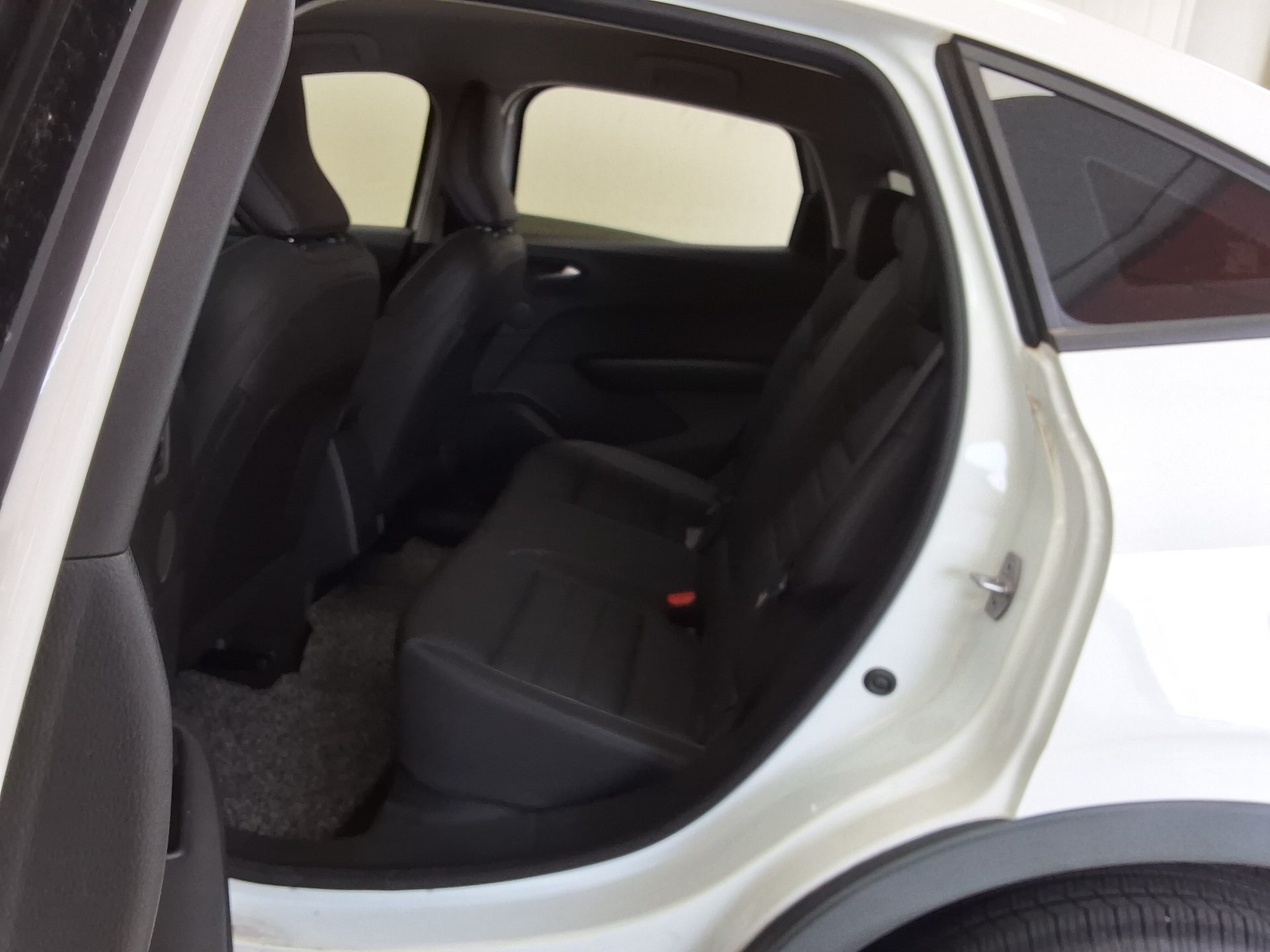 2023 - renault xm3