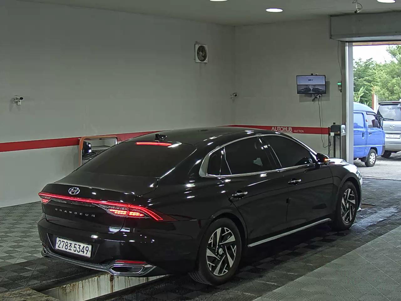2022 - hyundai grandeur