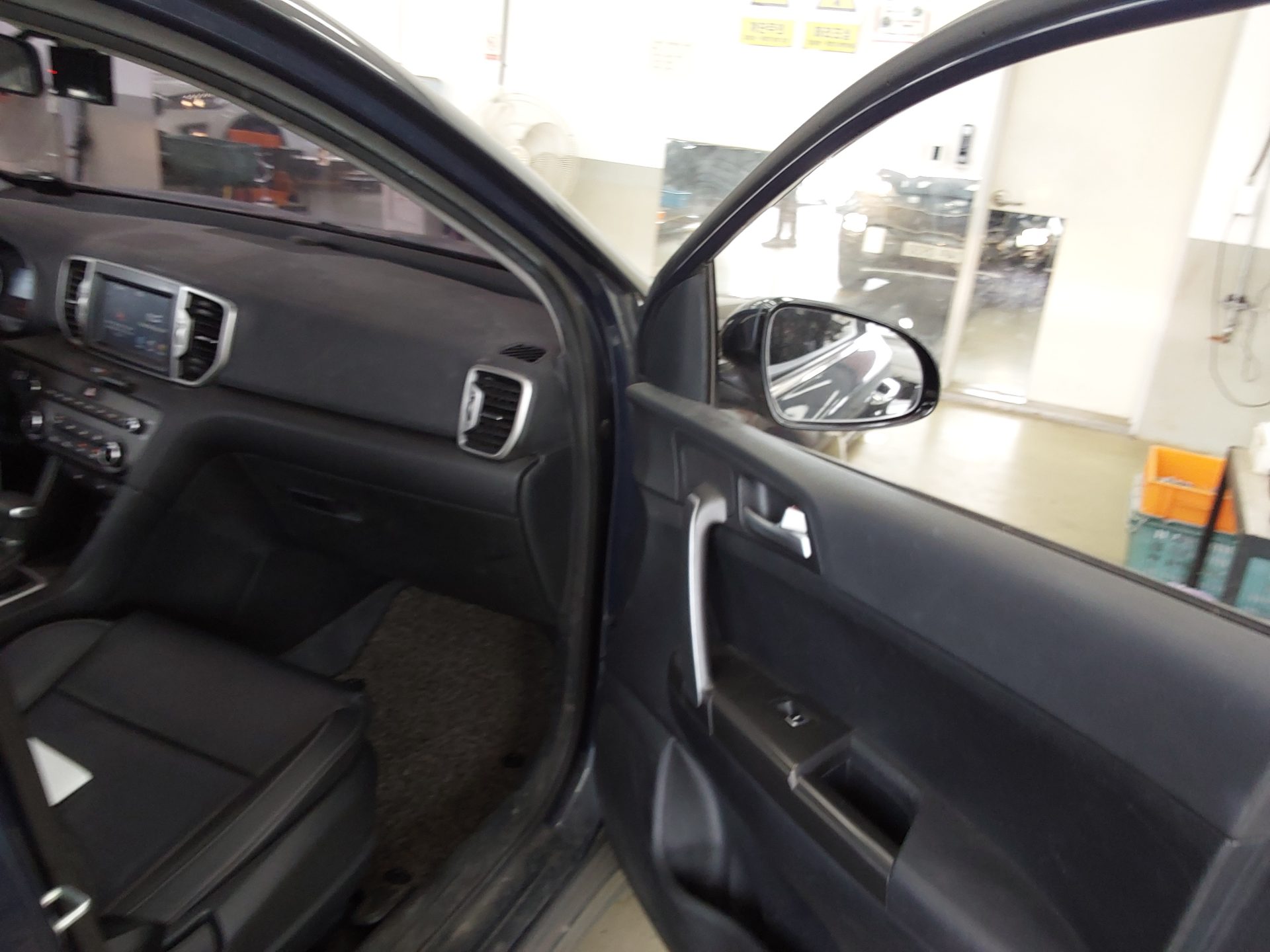 2016 - kia sportage
