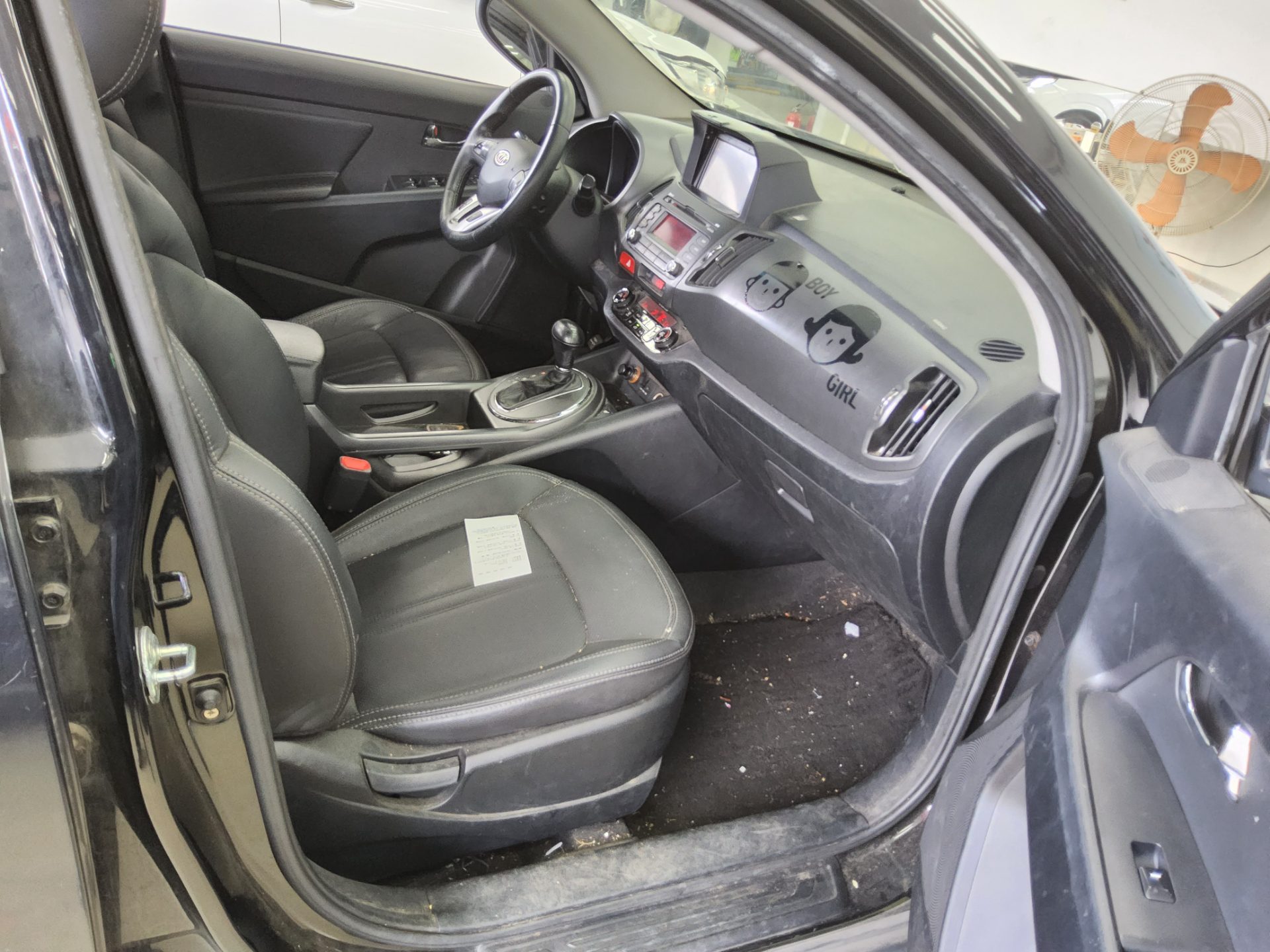 2011 - kia sportage