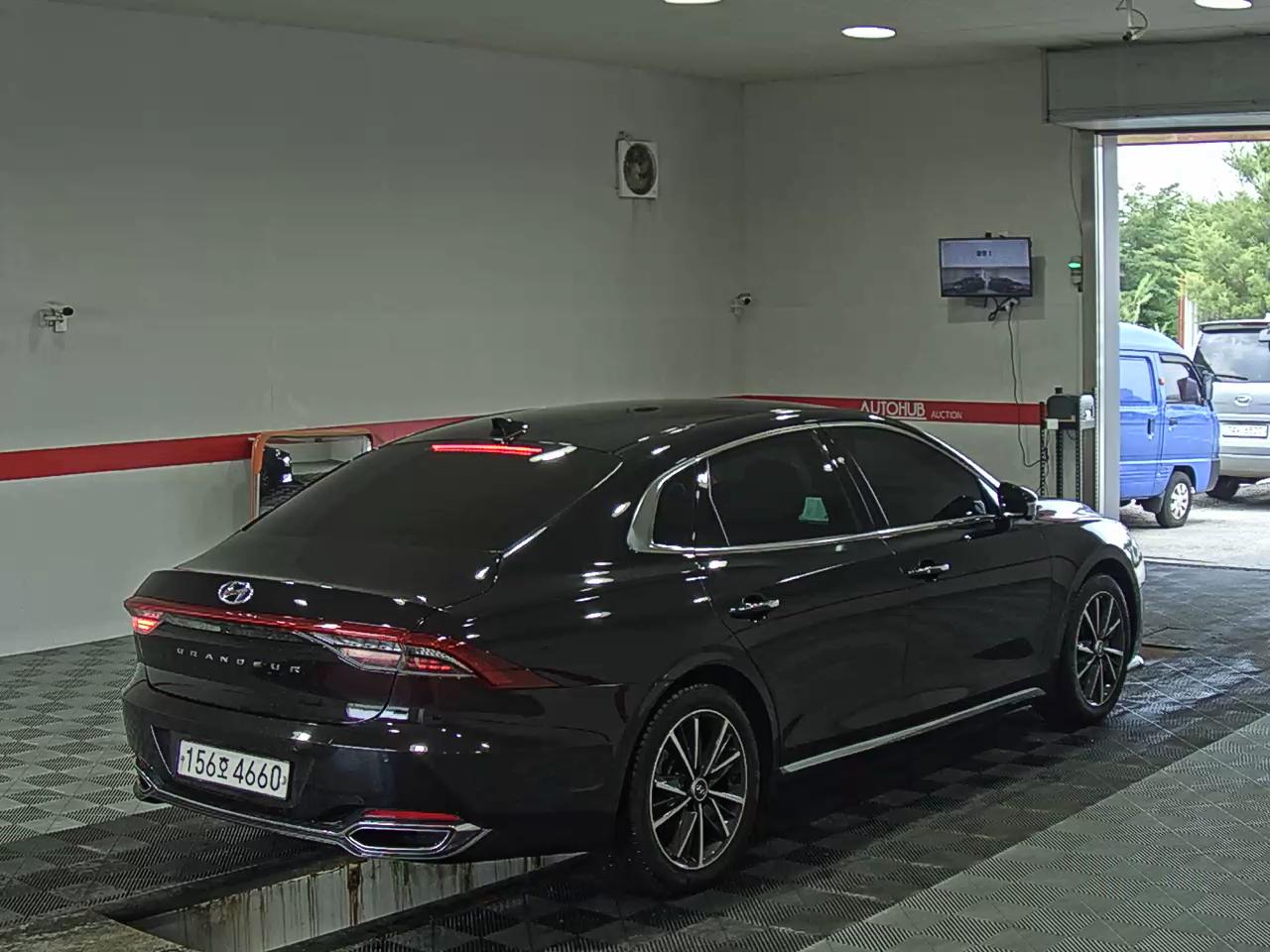 2022 - hyundai grandeur