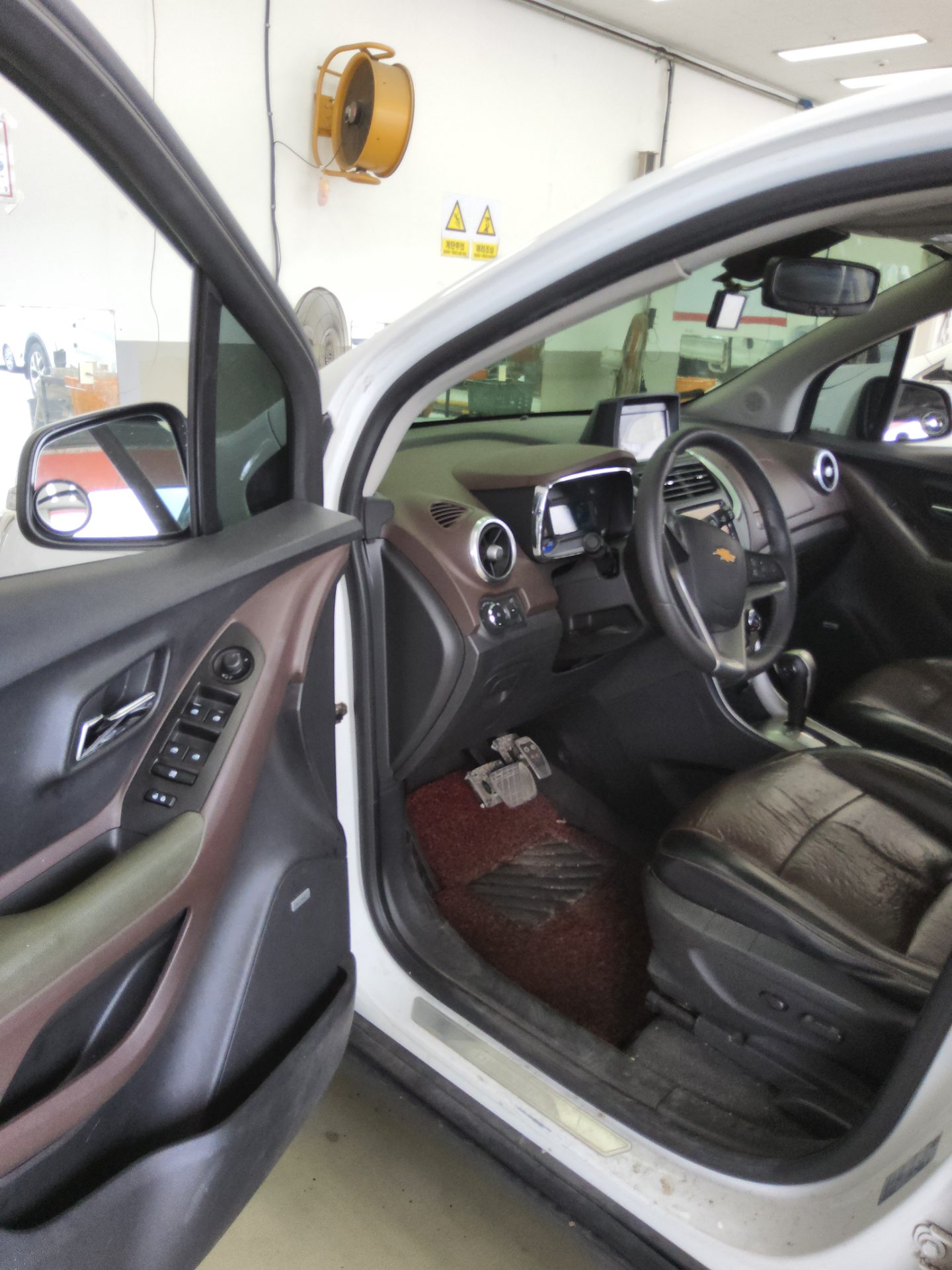 2015 - chevrolet trax