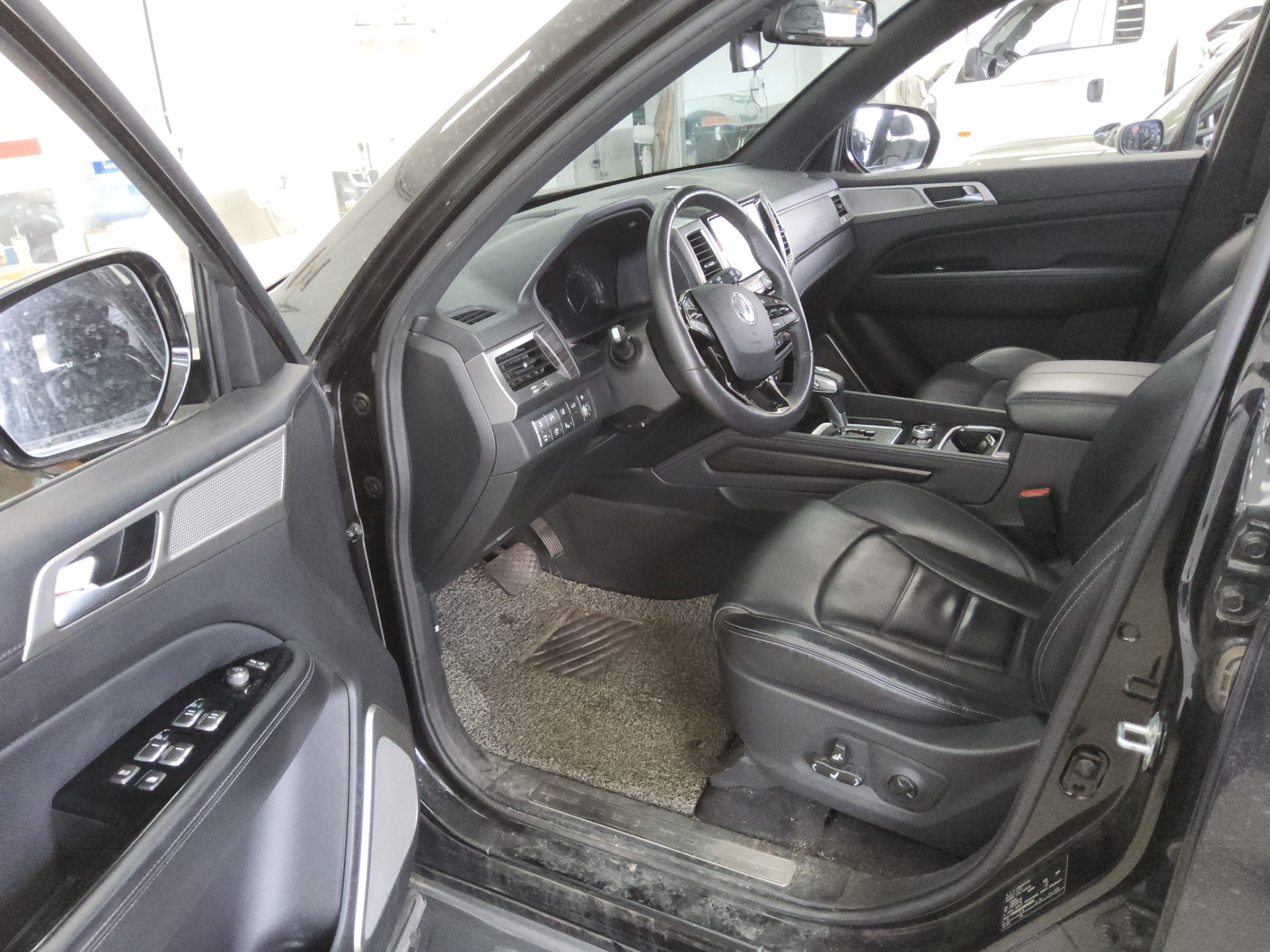 2019 - ssangyong rexton