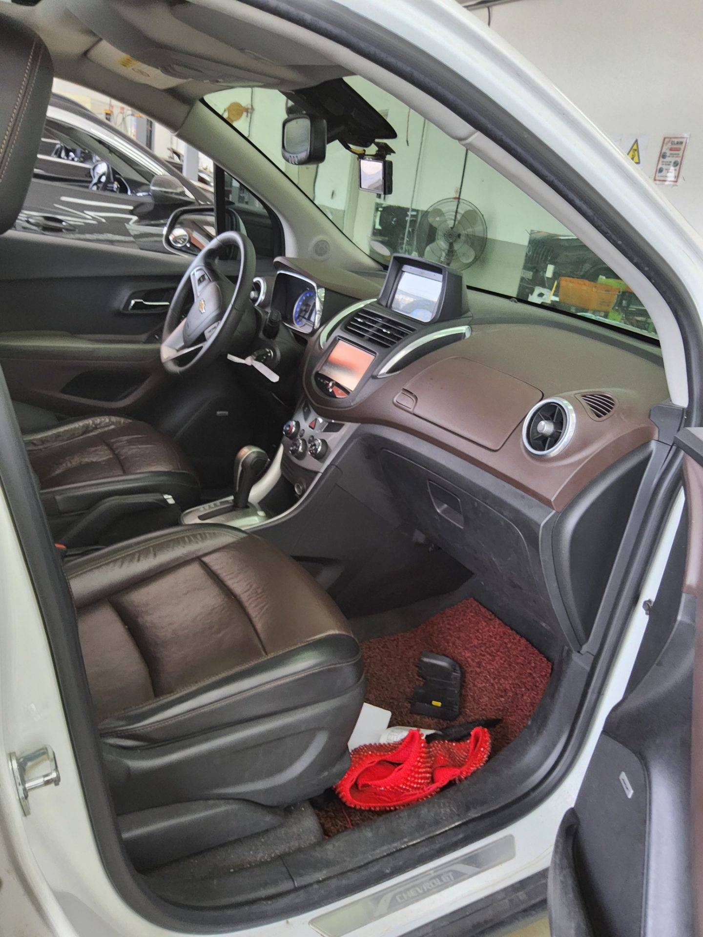 2015 - chevrolet trax