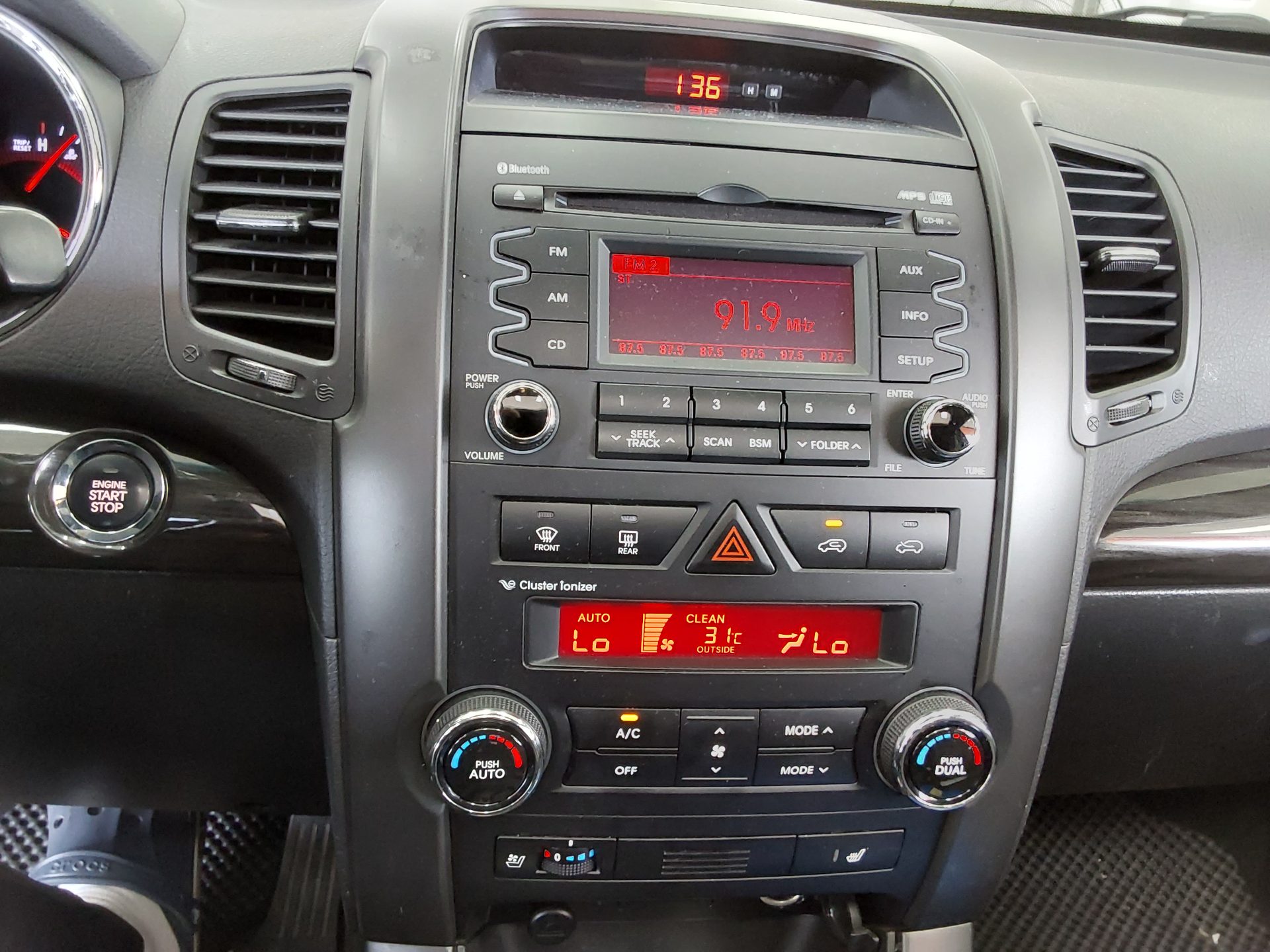 2011 - kia sorento