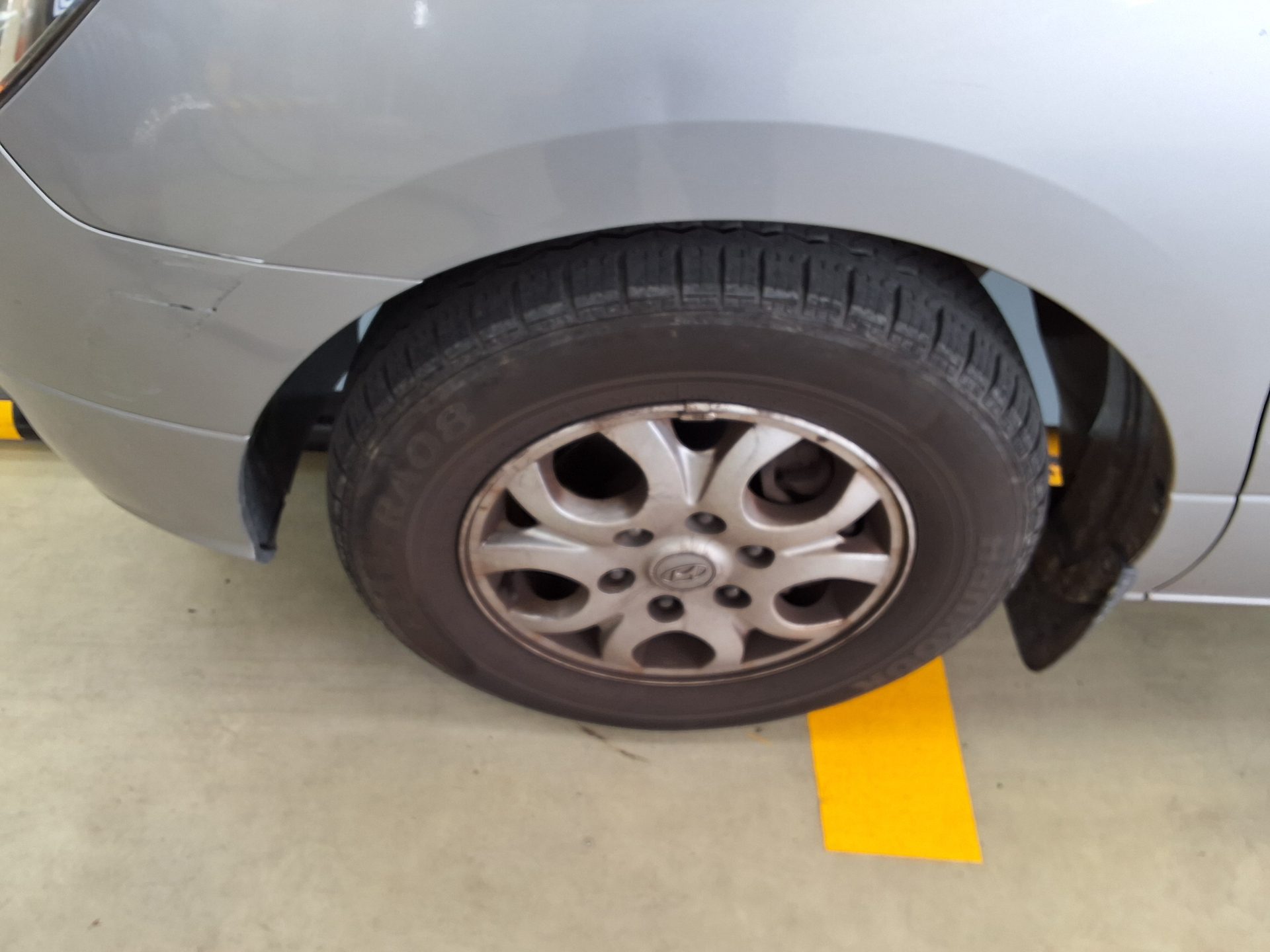 2012 - hyundai grand starex