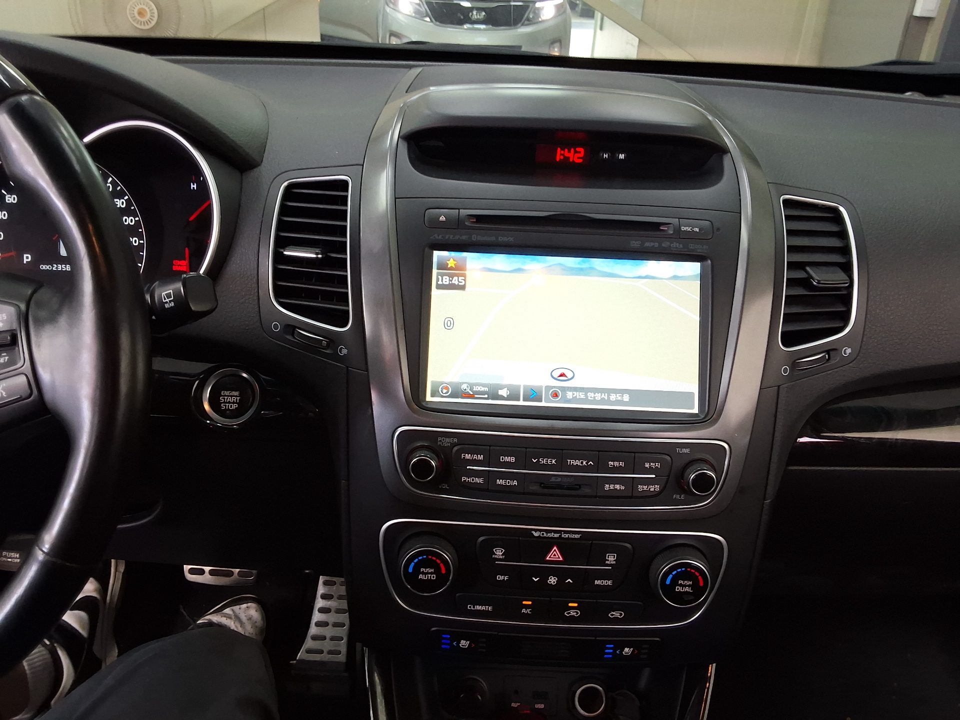 2014 - kia sorento
