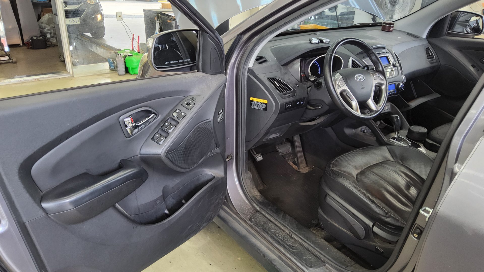 2012 - hyundai tucson
