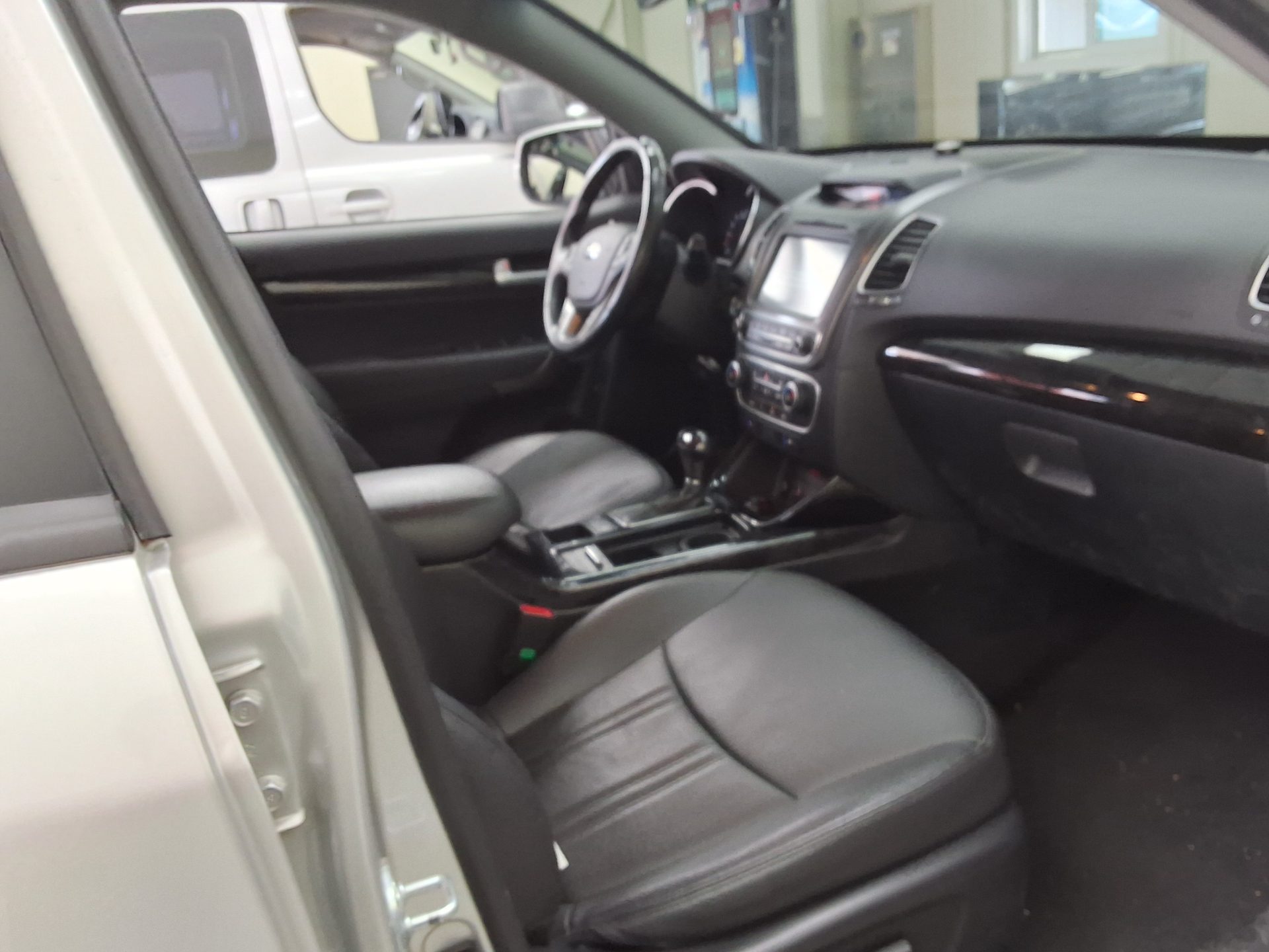2014 - kia sorento