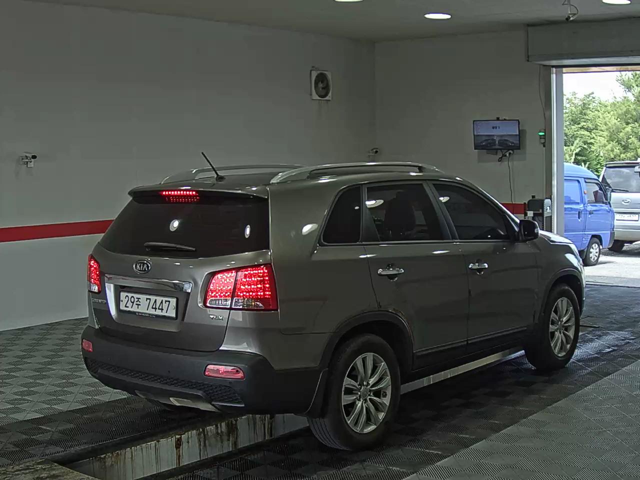 2011 - kia sorento