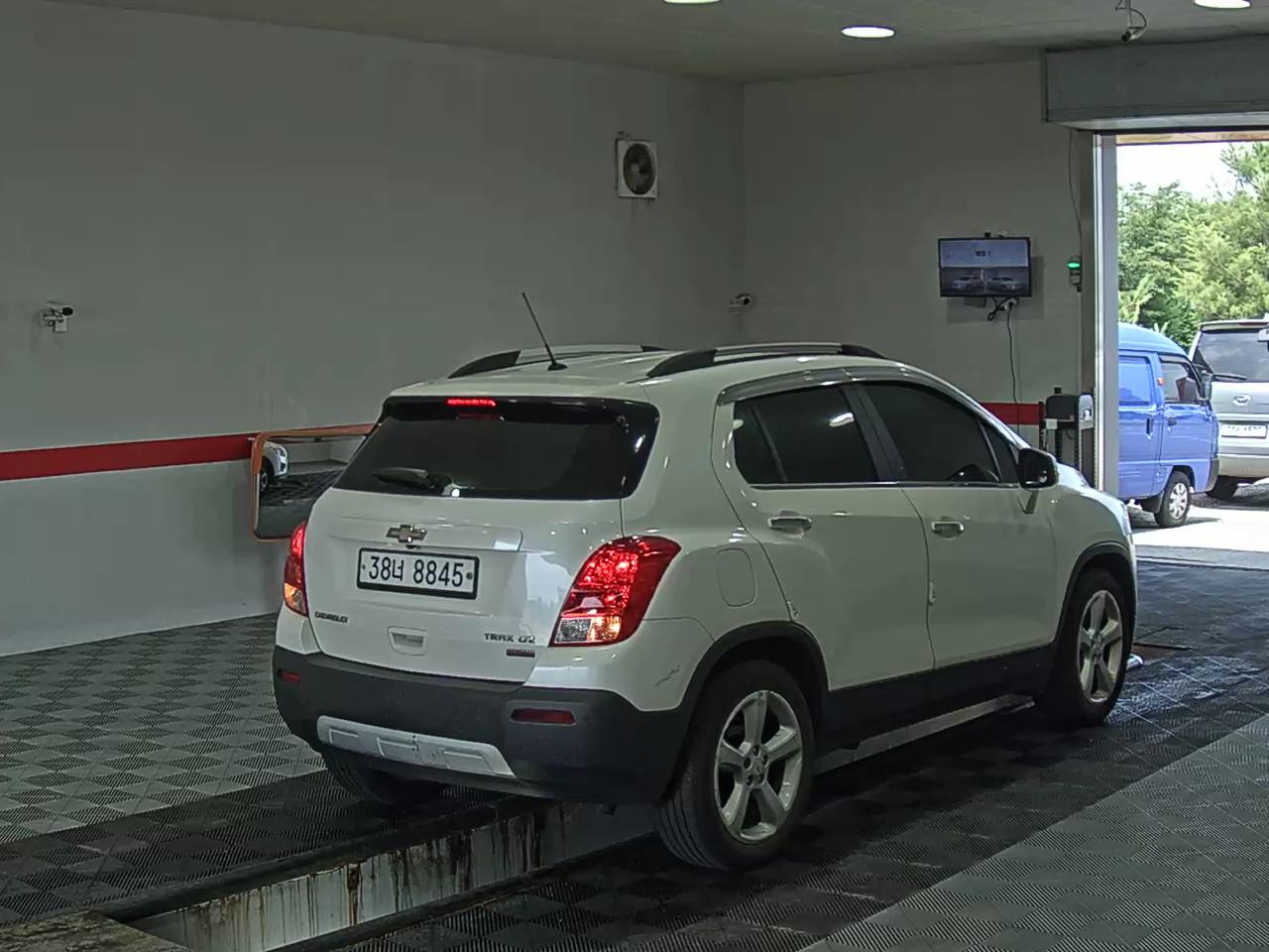 2015 - chevrolet trax