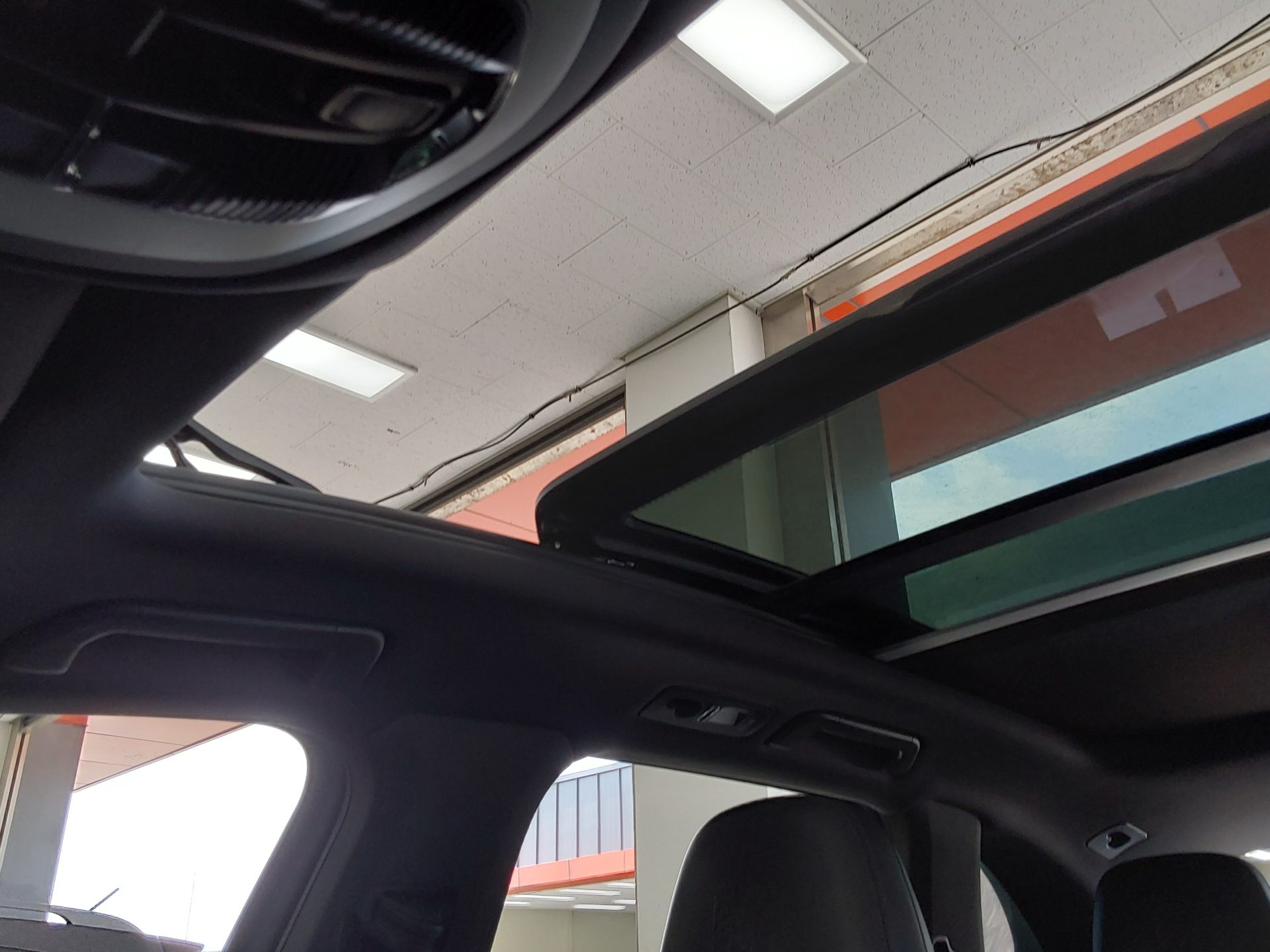 2016 - porsche cayenne