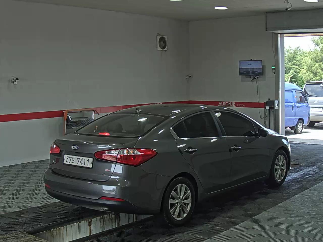 2013 - kia k3